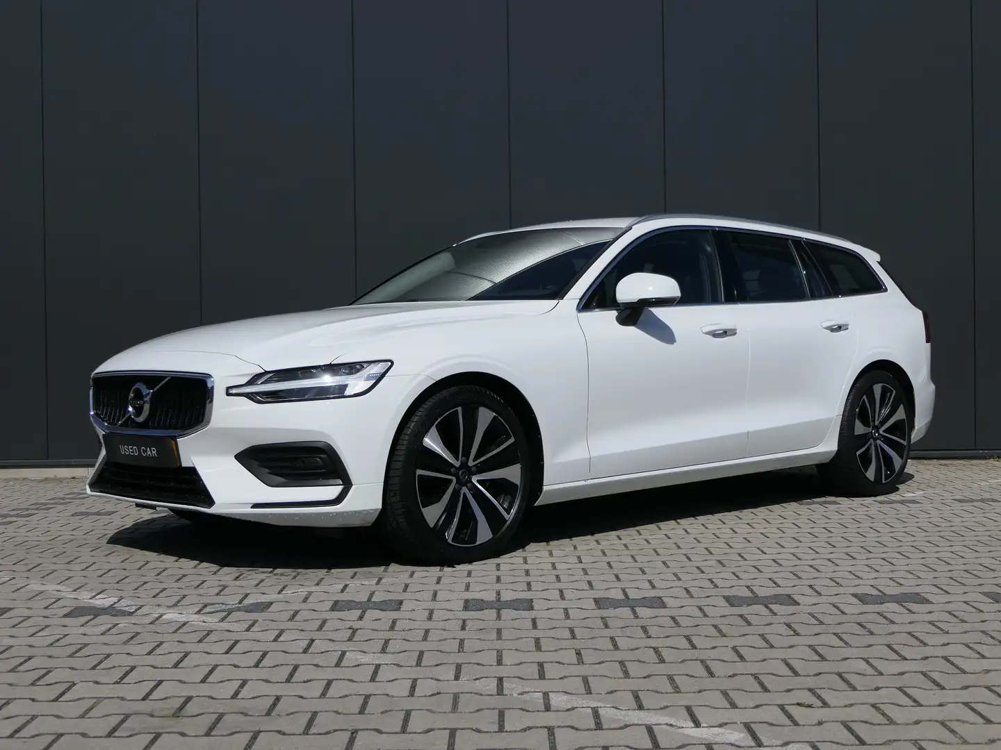 Volvo V60 T4 Pro Lederen Bekleding | Stoelverwarming | Achte Wit - 1