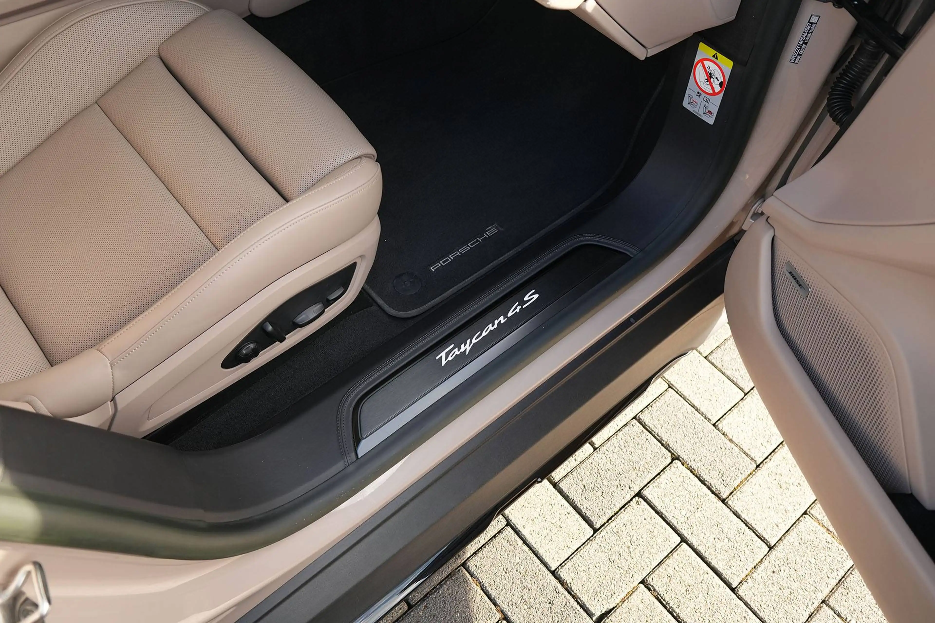 Porsche Taycan Taycan 4S Cross Turismo COFFEEBEIGE-LEDER BEIGE — photo 20