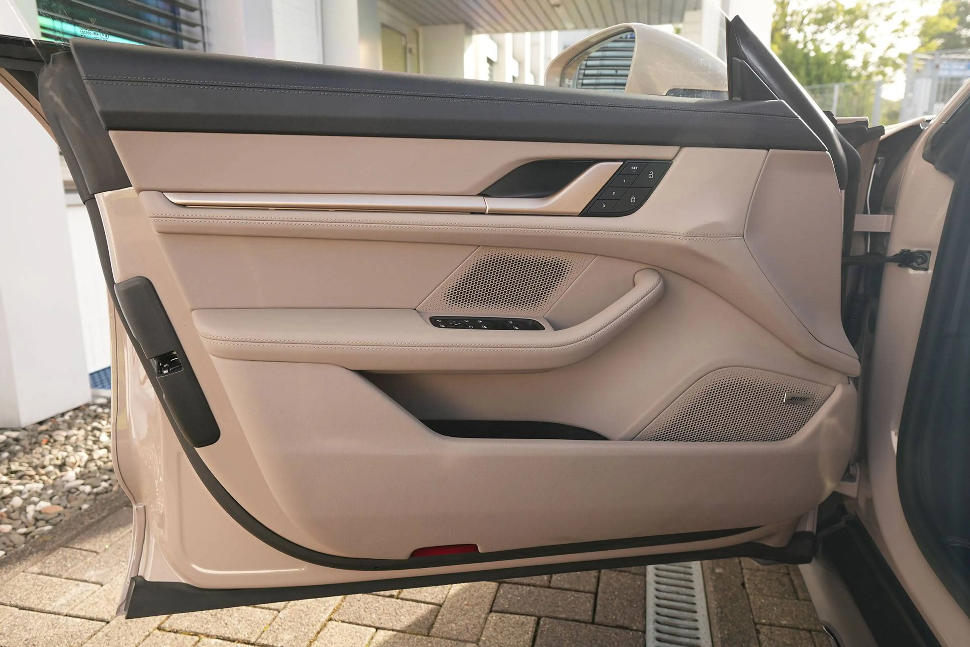Porsche Taycan Taycan 4S Cross Turismo COFFEEBEIGE-LEDER BEIGE — photo 30