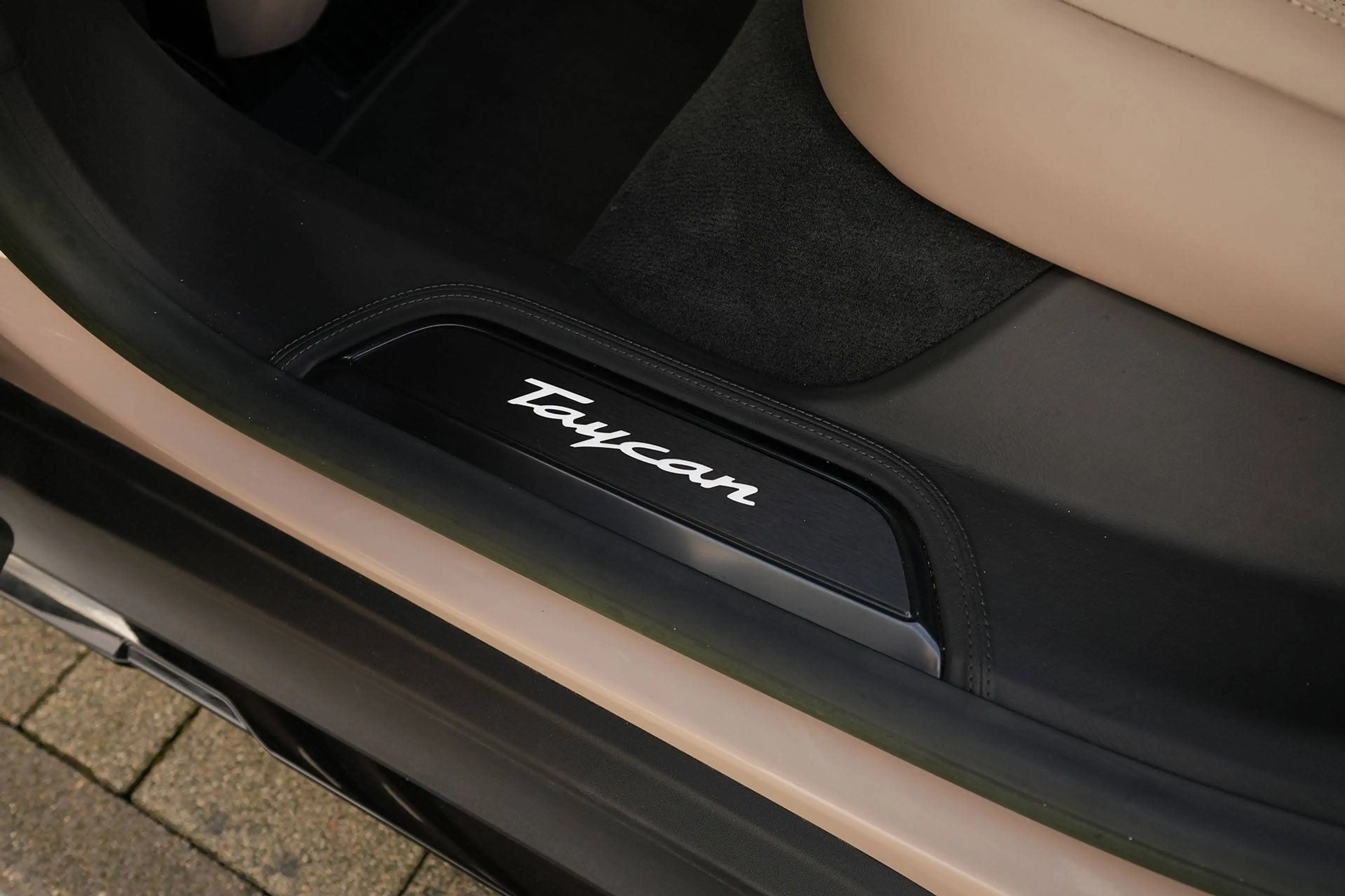 Porsche Taycan Taycan 4S Cross Turismo COFFEEBEIGE-LEDER BEIGE — photo 40