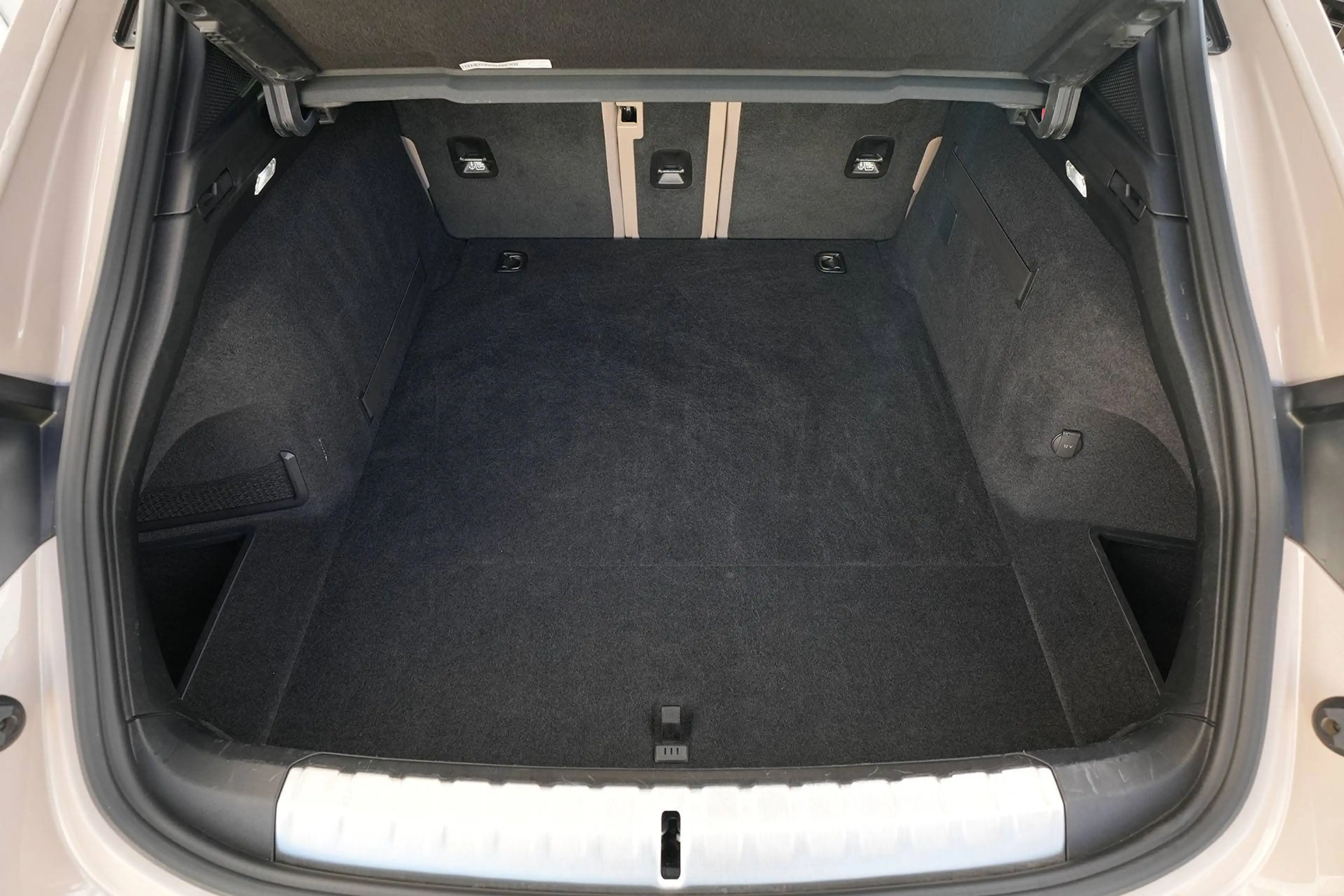 Porsche Taycan Taycan 4S Cross Turismo COFFEEBEIGE-LEDER BEIGE — photo 45