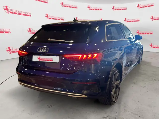 Audi A3 view 4