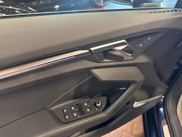Audi A3 view 9