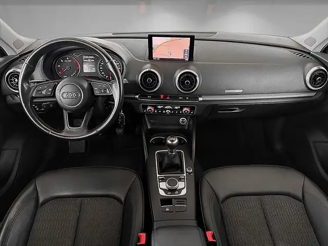 Audi A3 view 9