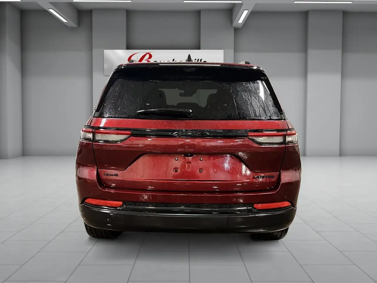 Jeep Grand Cherokee снимка Jeep Grand Cherokee