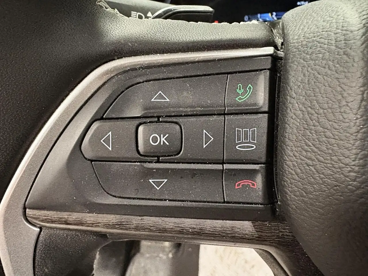 Jeep Grand Cherokee снимка Jeep Grand Cherokee