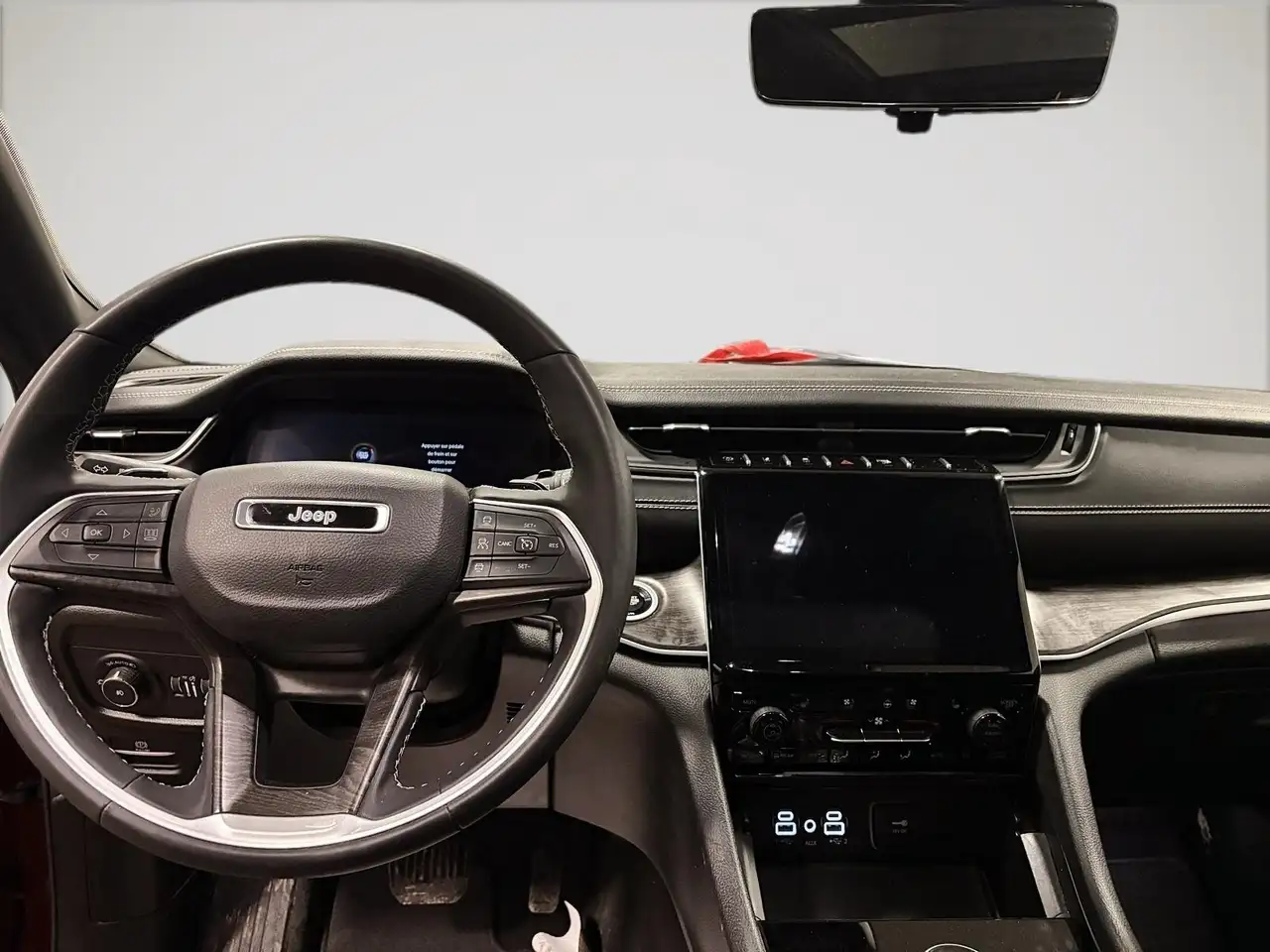 Jeep Grand Cherokee снимка Jeep Grand Cherokee