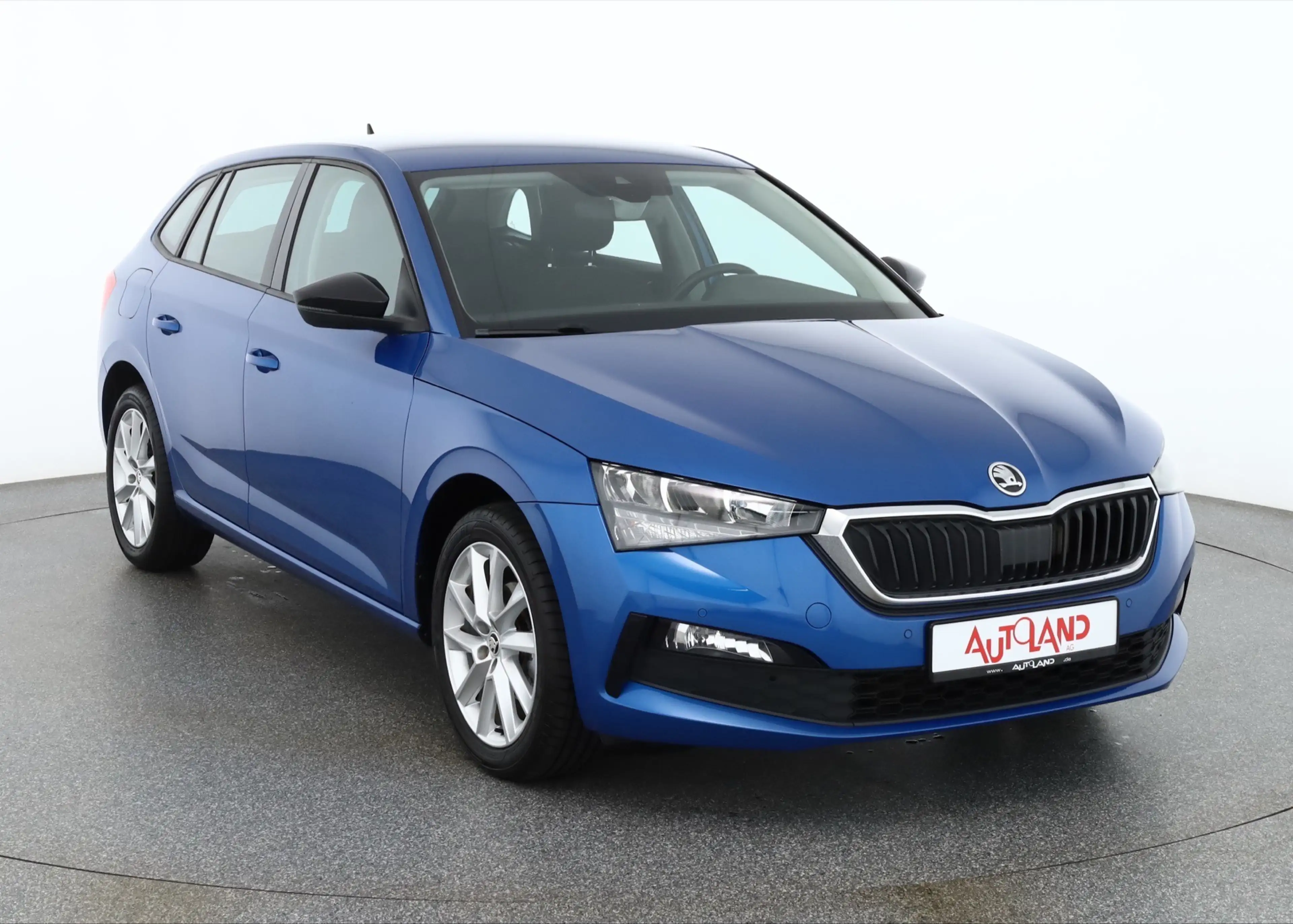 Skoda Scala 1.0 Active LED Kamera PDC DAB Tempomat — photo 6
