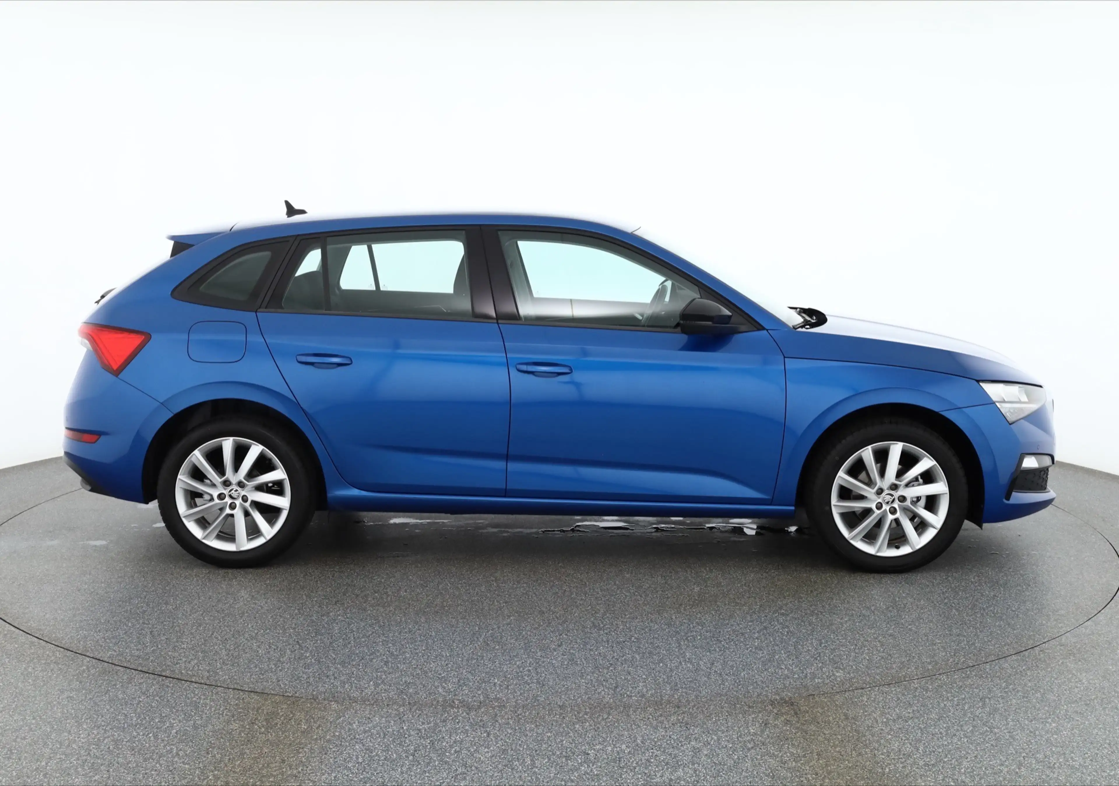 Skoda Scala 1.0 Active LED Kamera PDC DAB Tempomat — photo 5