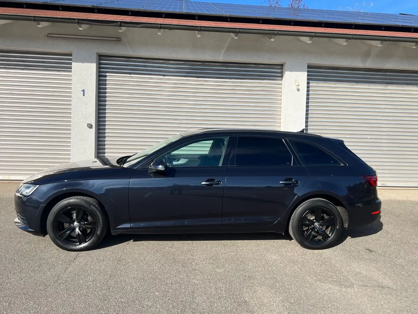Audi A4 Avant/TDI S tronic/Kamera/Xen/Nav/E heckklap Bleu - 2
