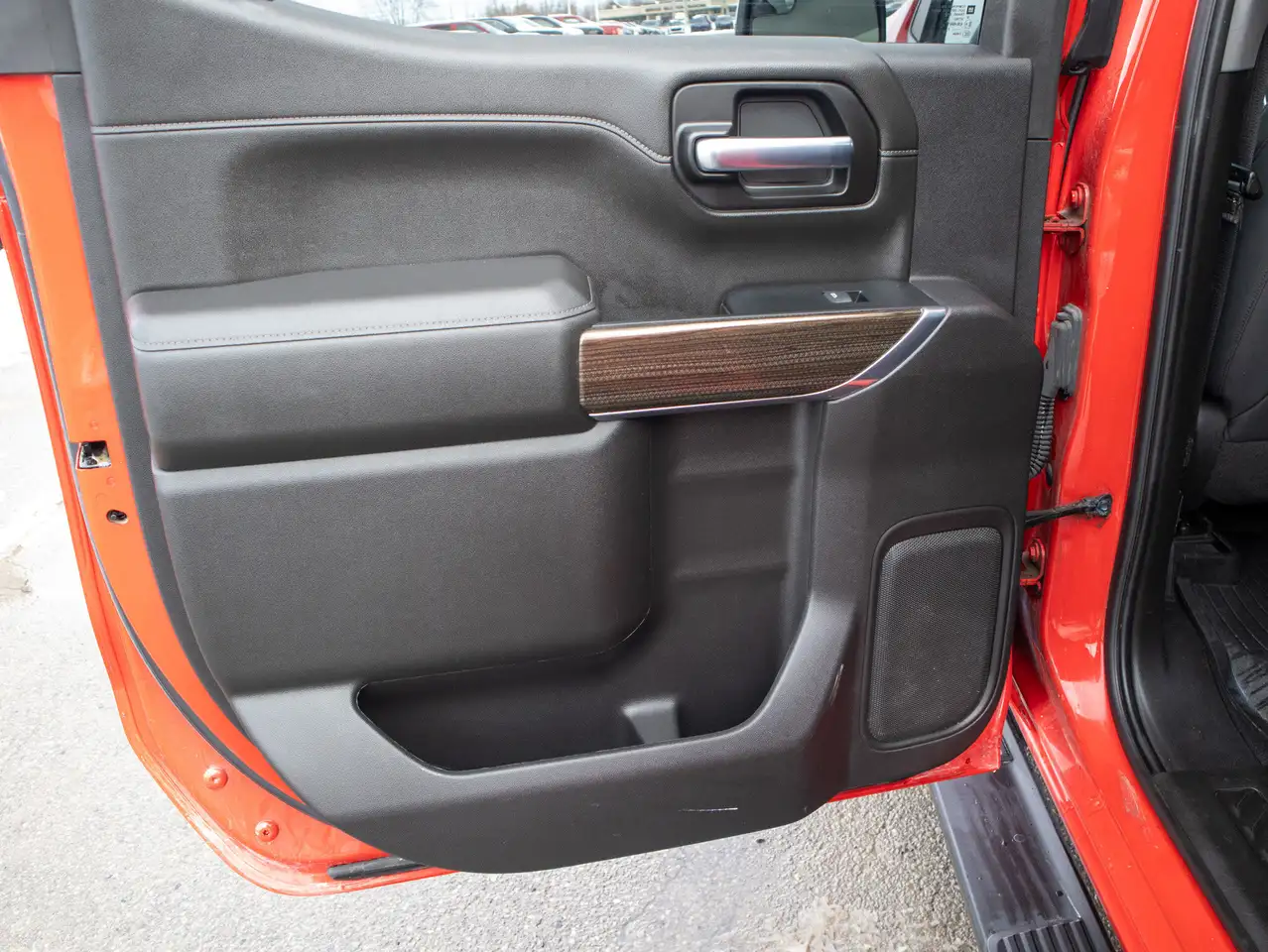 Chevrolet Silverado 1500 снимка Chevrolet Silverado 1500