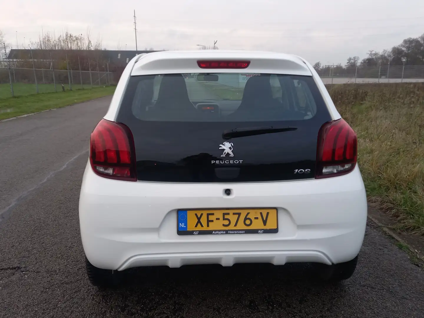 Peugeot 108 1.0 e-VTi Active Bianco - 2