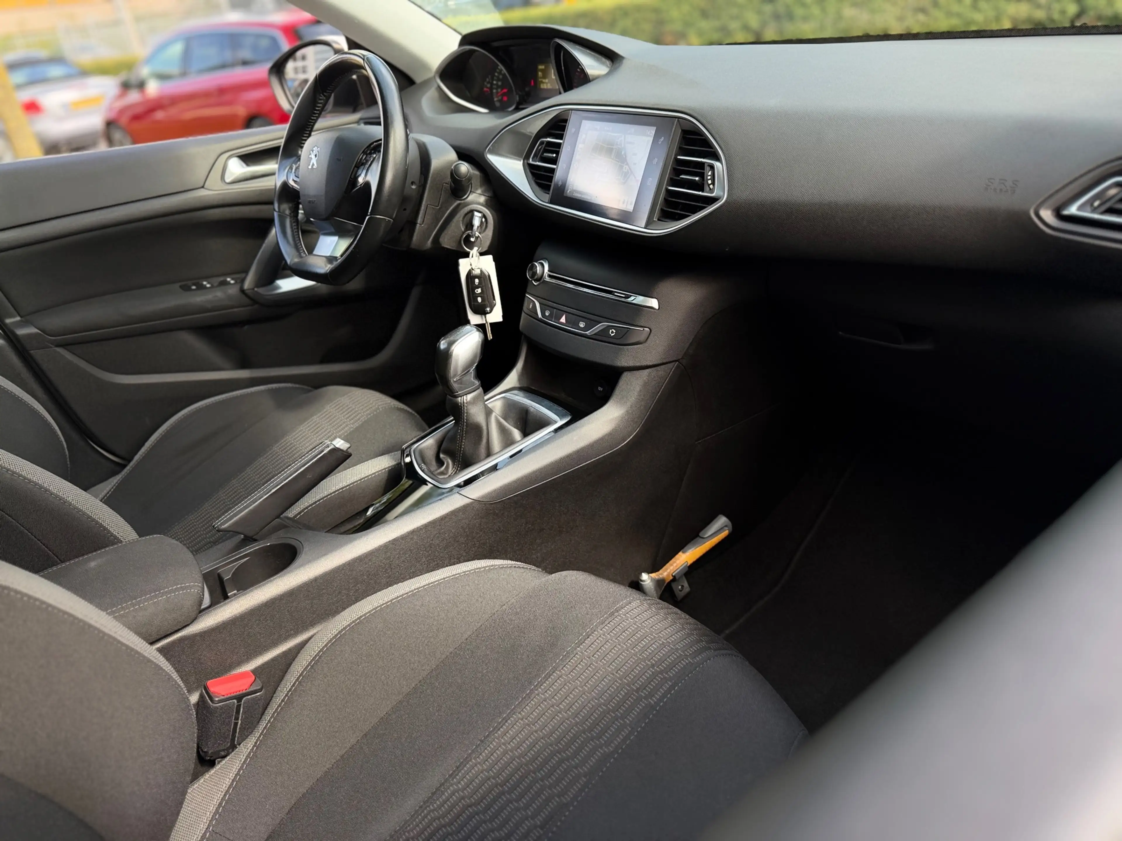 Peugeot 308 SW 1.2 PureTech Style PANO/NAVI/PDC/CRUISE | NETTE — photo 10