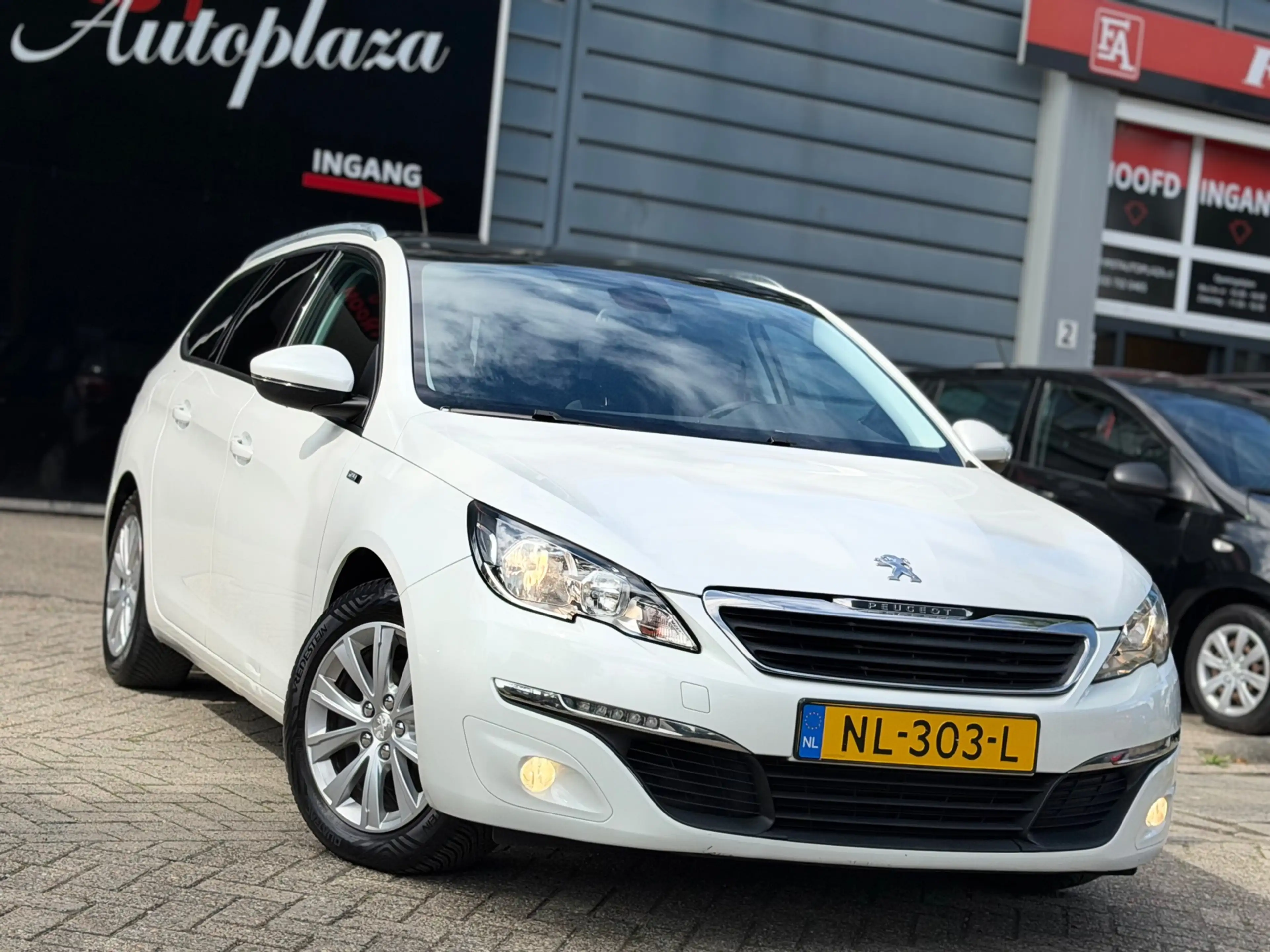 Peugeot 308 SW 1.2 PureTech Style PANO/NAVI/PDC/CRUISE | NETTE — photo 7