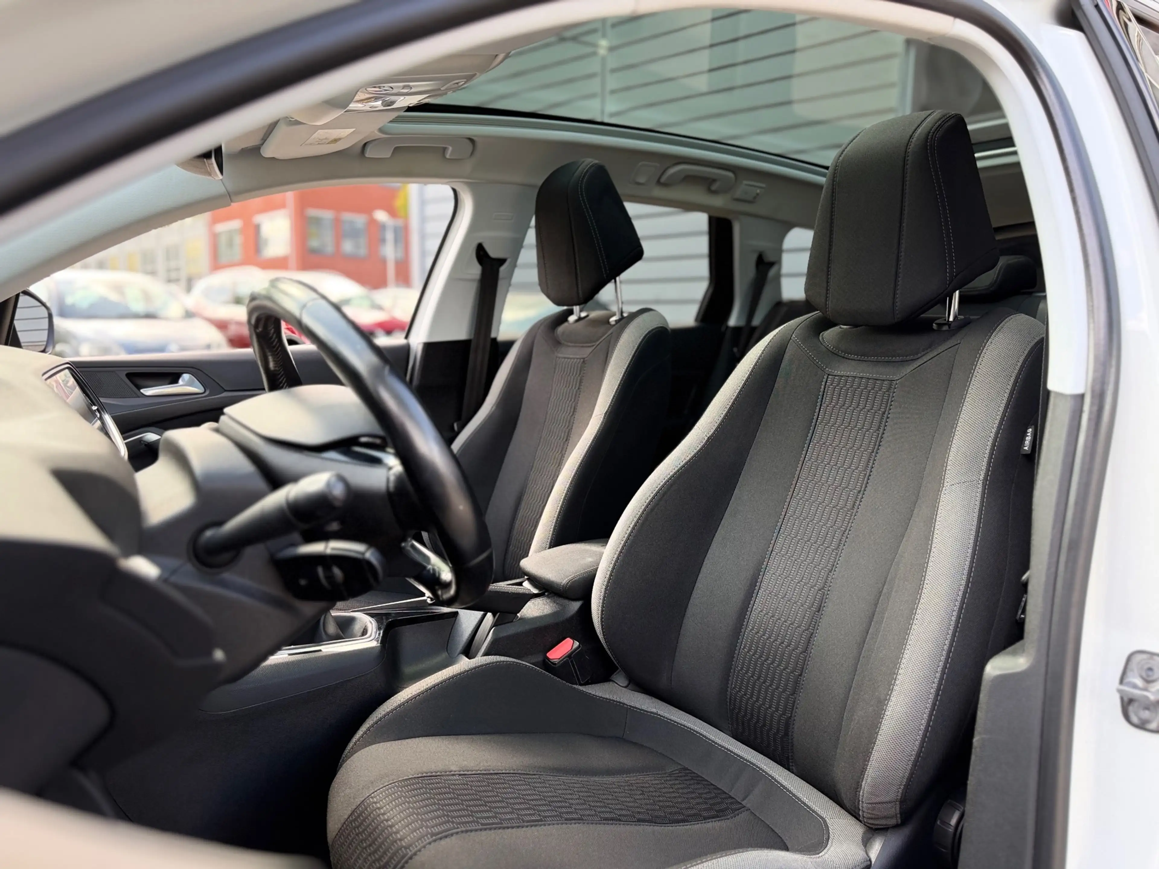 Peugeot 308 SW 1.2 PureTech Style PANO/NAVI/PDC/CRUISE | NETTE — photo 12