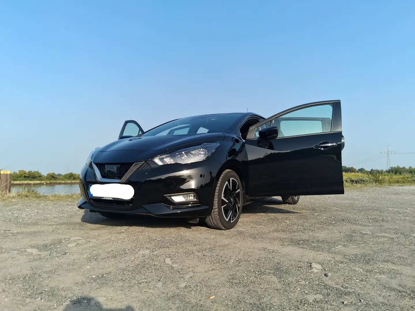 Nissan Micra Micra 1.0 IG-T Acenta Schwarz - 2