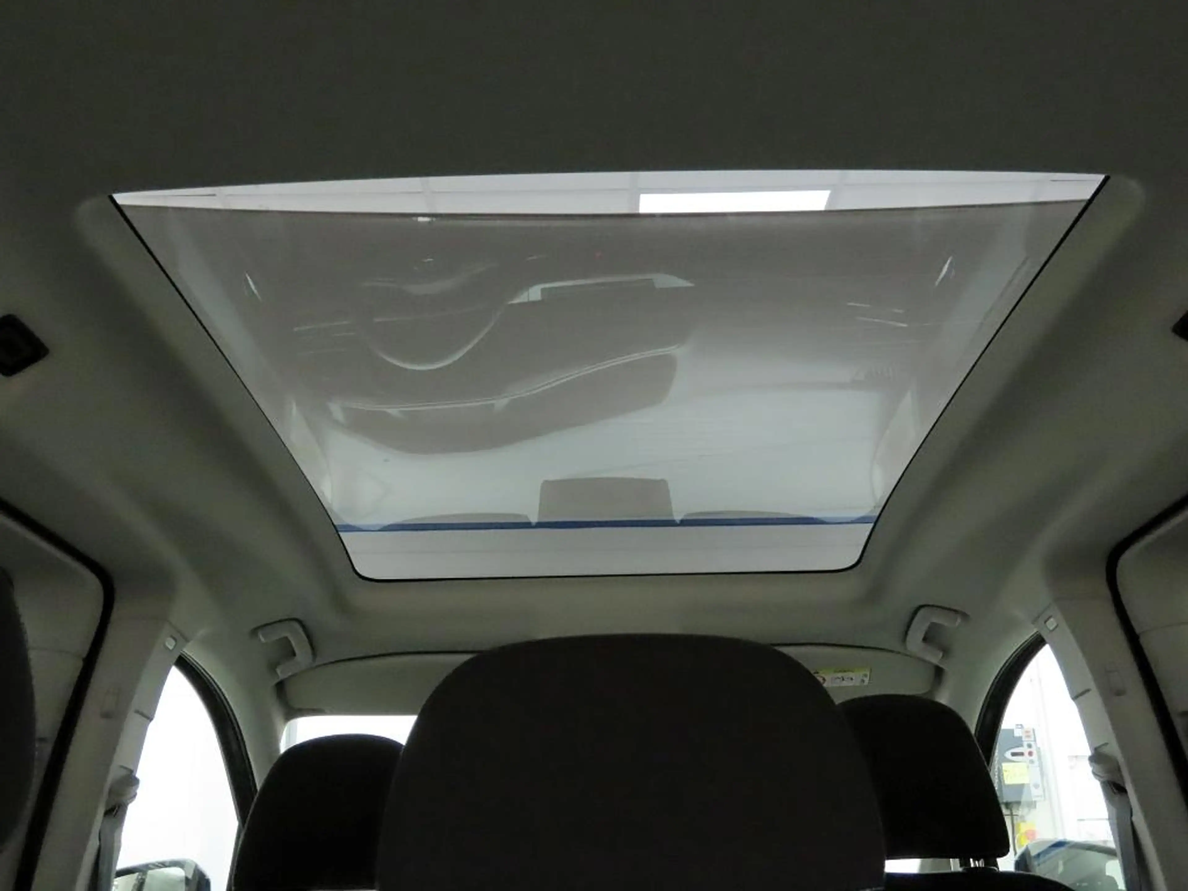 Ford Grand Tourneo Connect 1.5 Plug-in-Hybrid Active AHK — photo 9