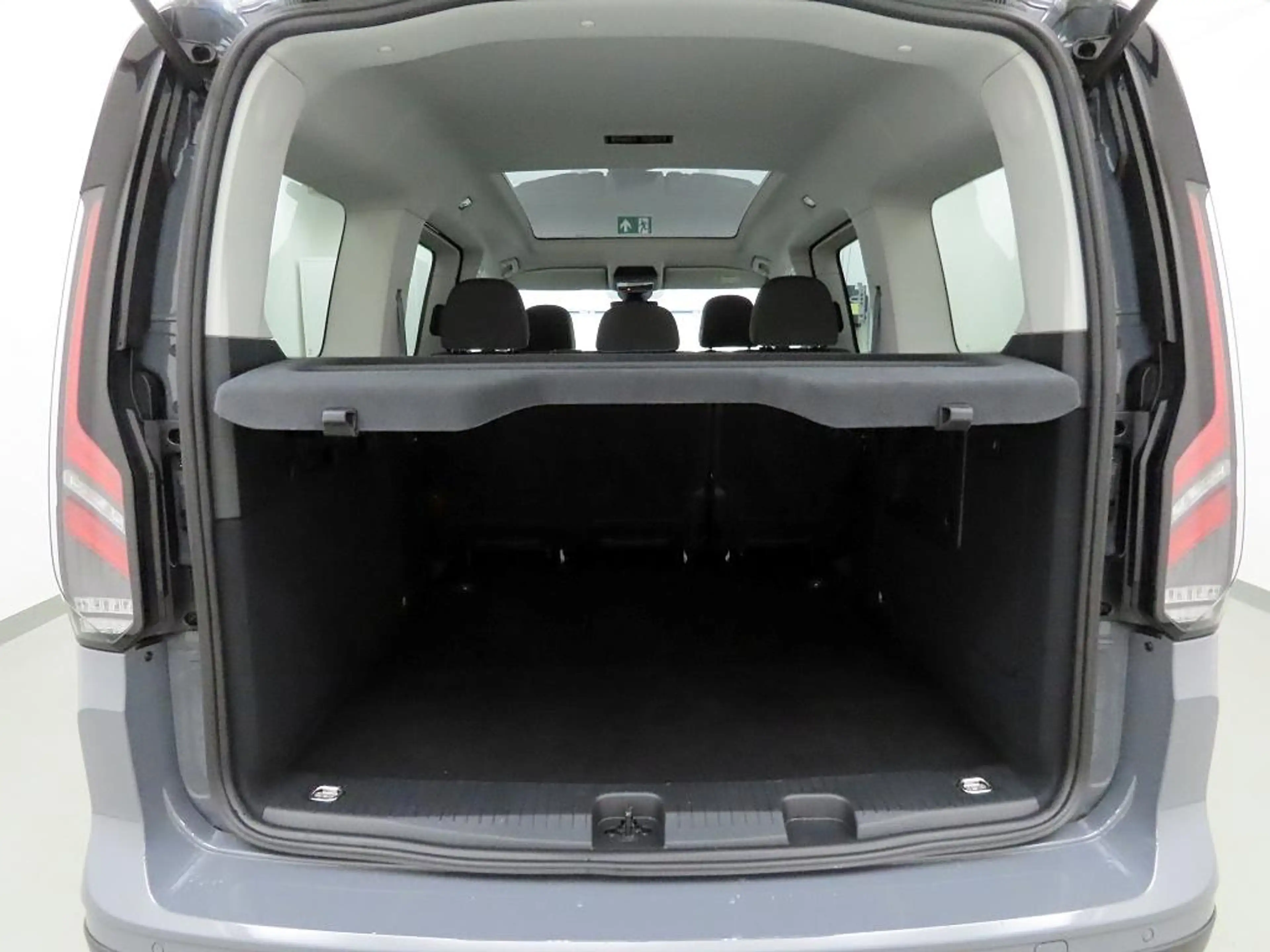 Ford Grand Tourneo Connect 1.5 Plug-in-Hybrid Active AHK — photo 8