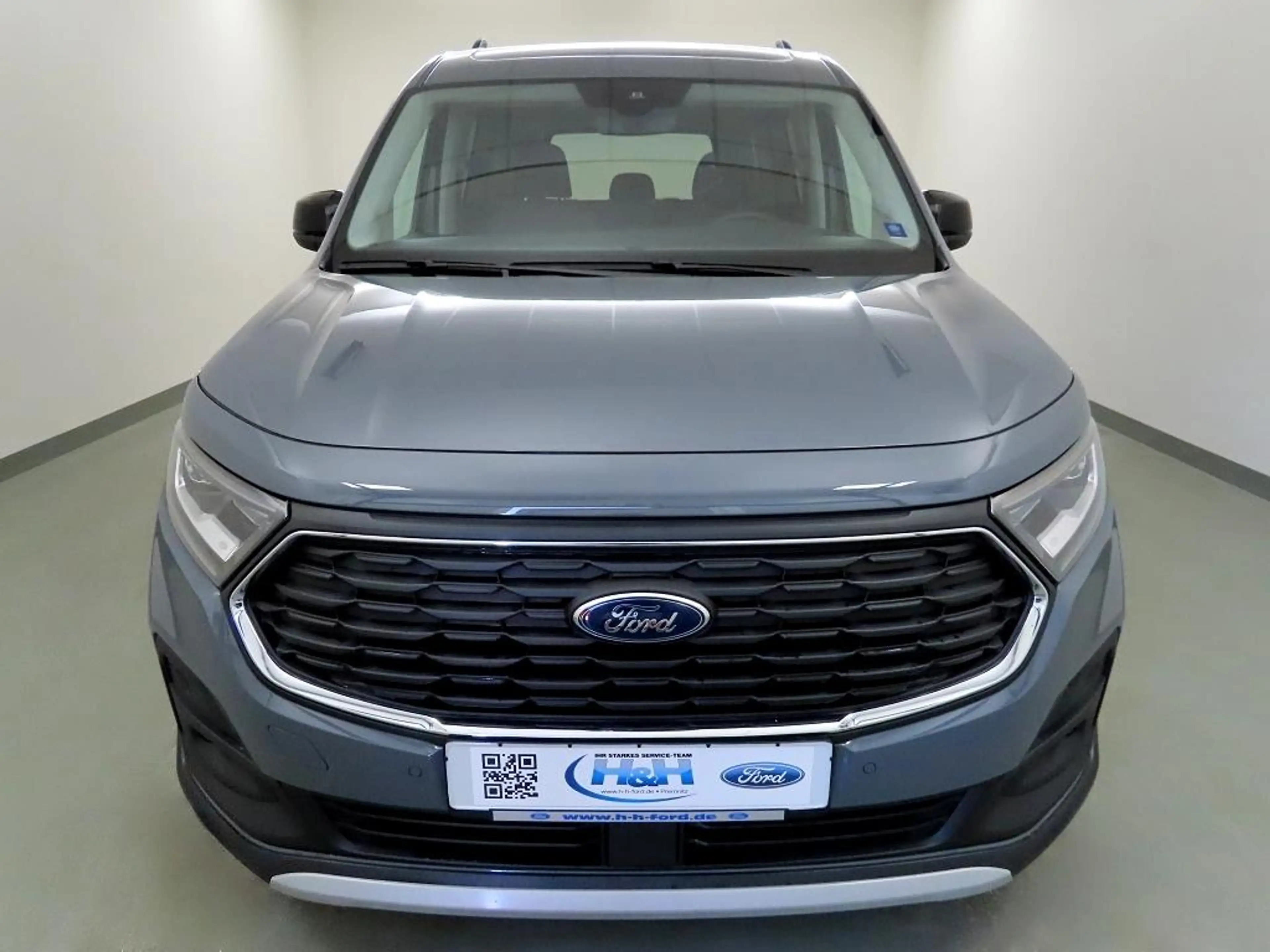 Ford Grand Tourneo Connect 1.5 Plug-in-Hybrid Active AHK — photo 6