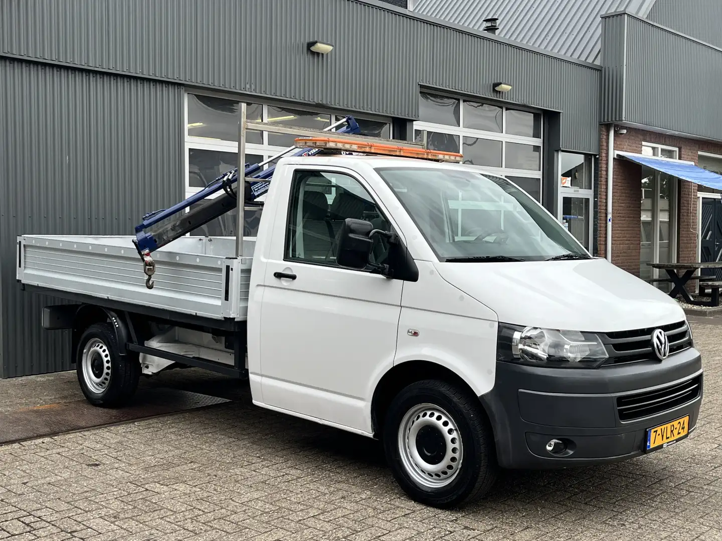 Volkswagen T5 Transporter 2.0 TDI L2H1 Laadkraan Amco Veba open laadbak Pick Wit - 1