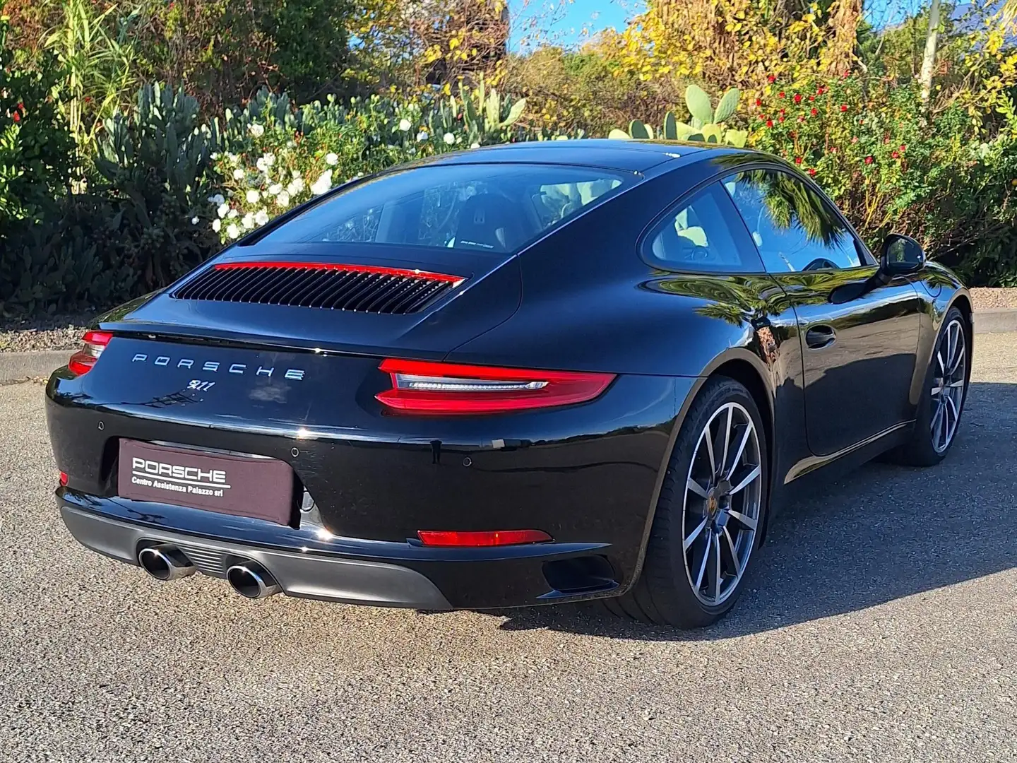 Porsche 991 carrera Nero - 2