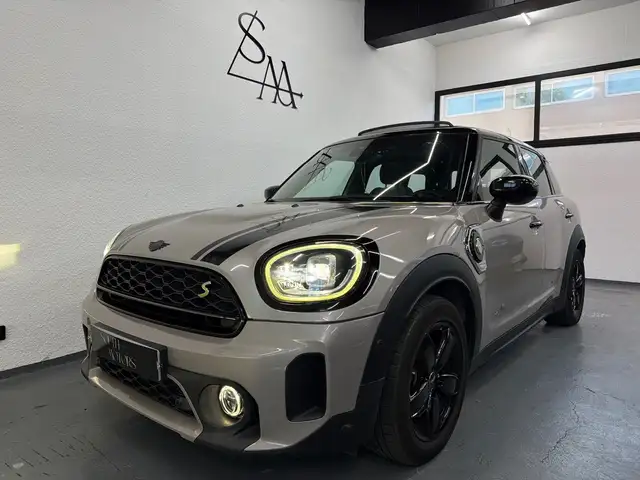 MINI Cooper Countryman F60 LCI 125 - 95 ch ALL4 BVA6 Cooper SE Edition Northwood ( SUIVI COMPLET / CAMERA / TETE HAUTE / TOIT PANO ... )