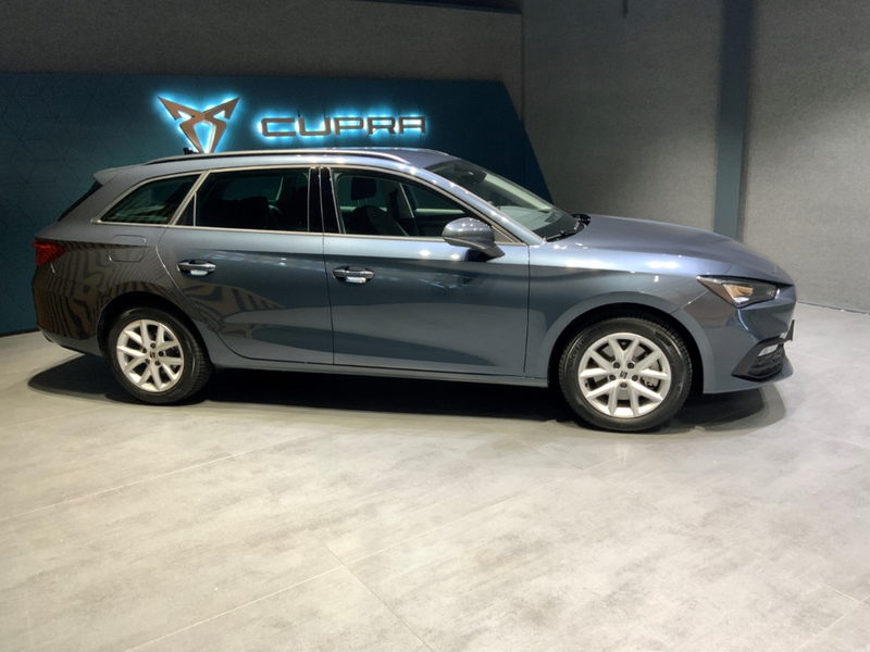 SEAT Leon SP Road Edition 2.0TDI DSG+ACC +LED+AHK — photo 2