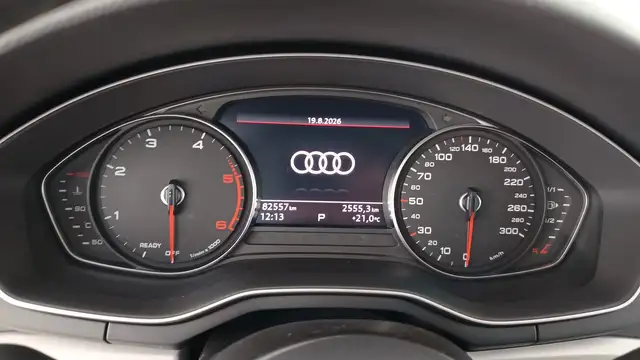 Audi A4 view 15