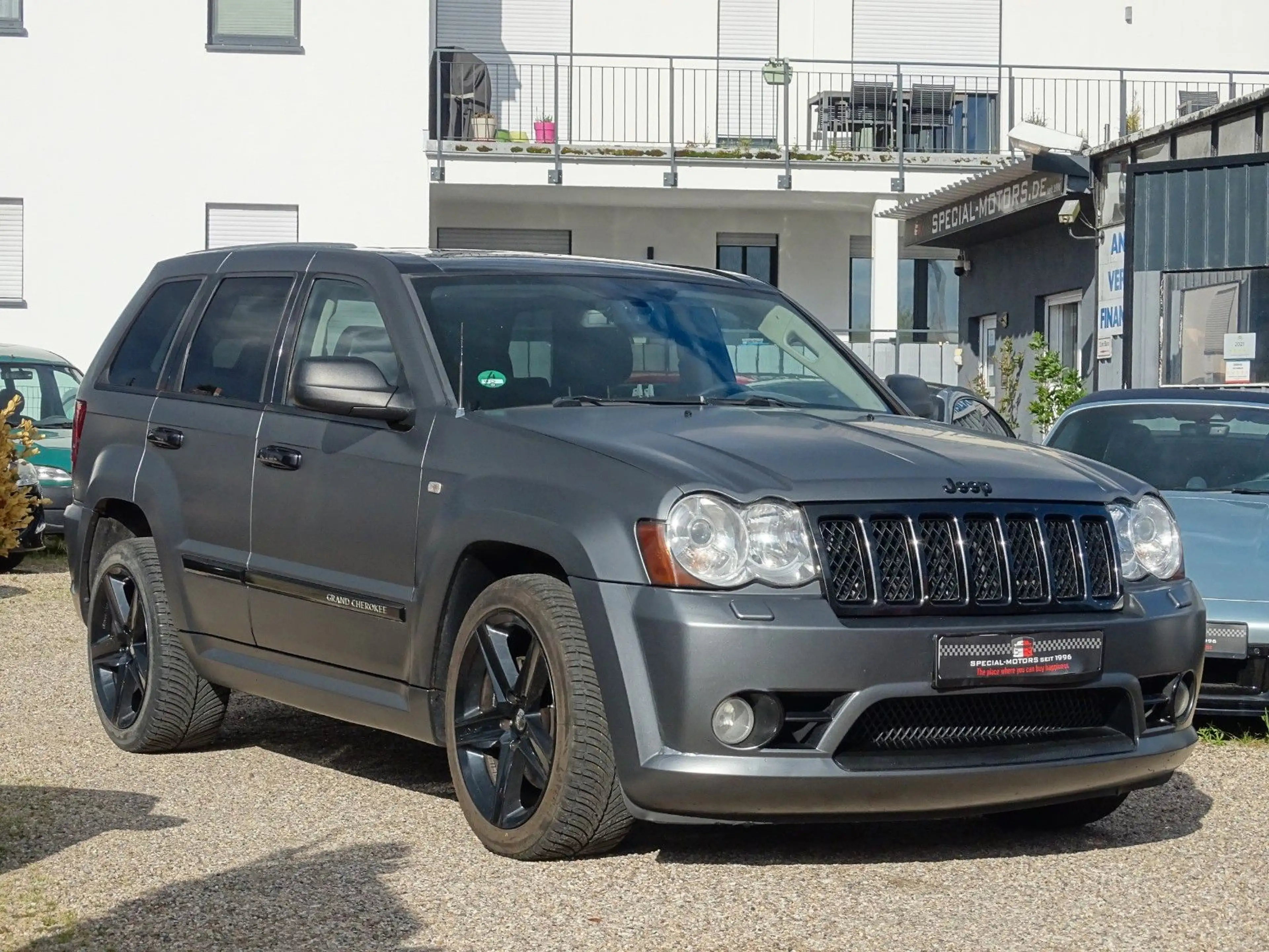 Jeep Grand Cherokee SRT8 6.1L V8 HEMI  -Top Zustand- — photo 3