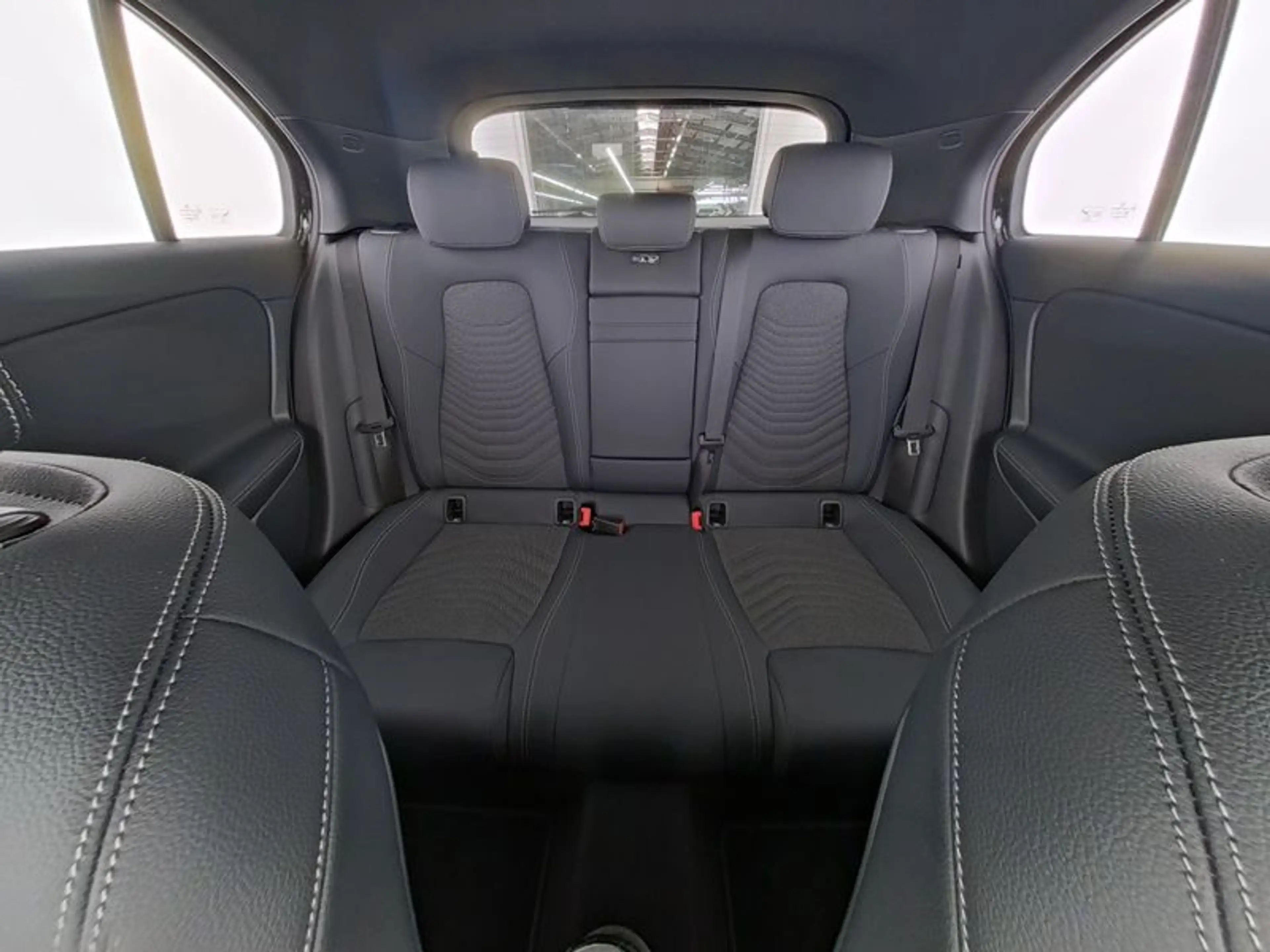 Mercedes-Benz A 200 , NIGHT PROGRESSIVE MULTI KAMERA SPUR PDC — photo 10