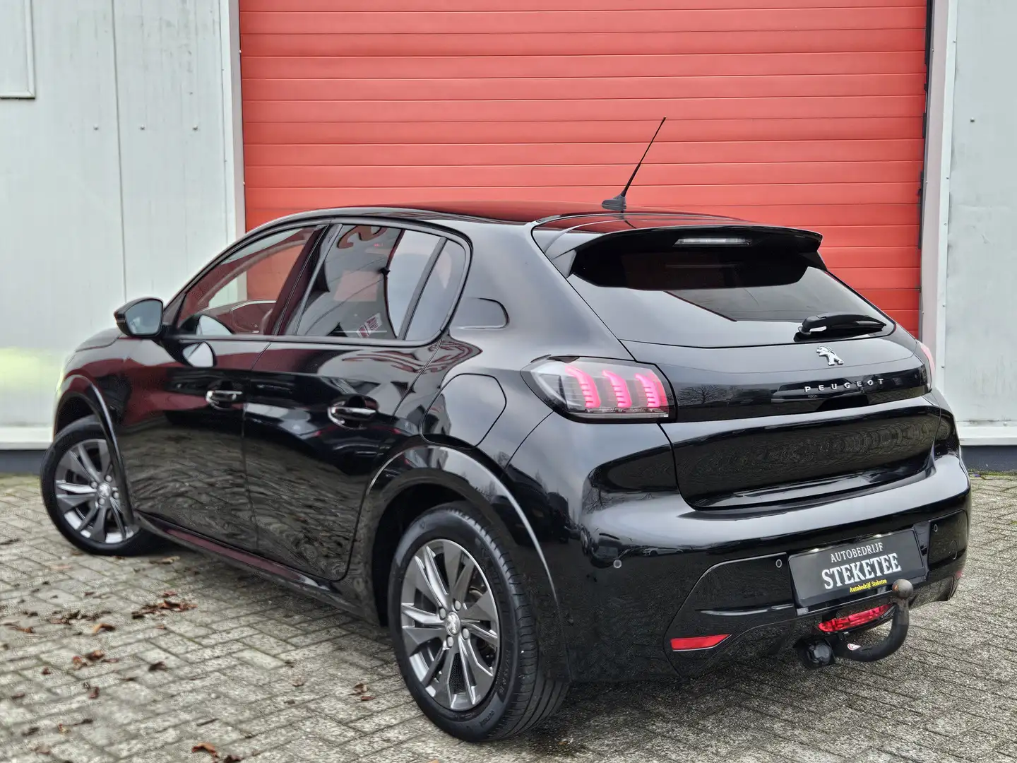 Peugeot e-208 EV Active 50 kWh | Camera | Carplay Noir - 2