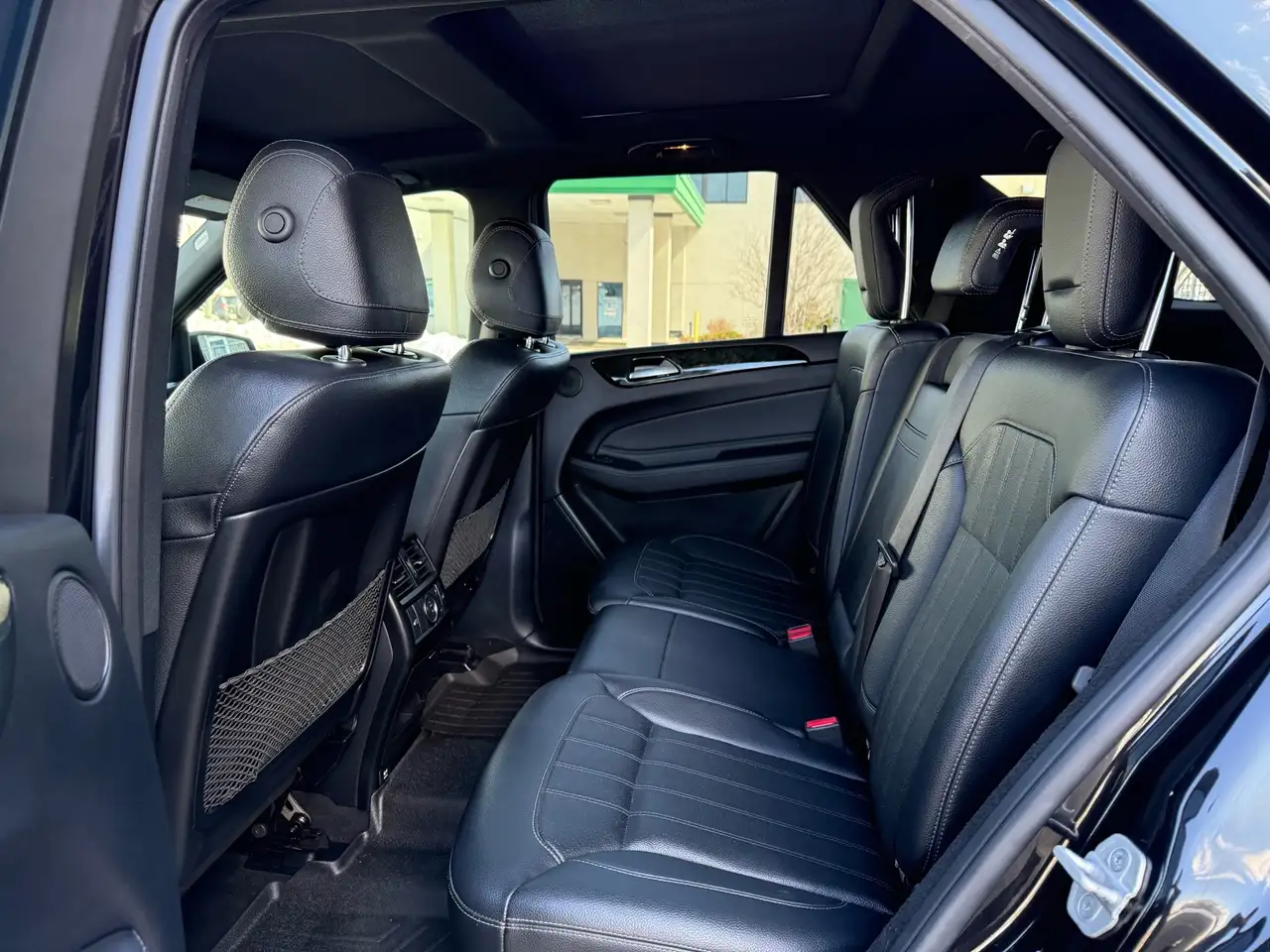 Mercedes-Benz GLE снимка Mercedes-Benz GLE