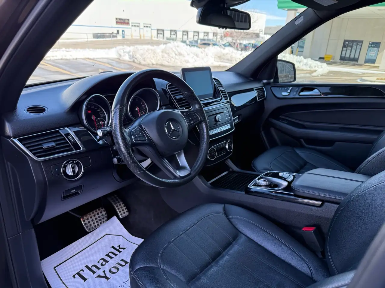 Mercedes-Benz GLE снимка Mercedes-Benz GLE