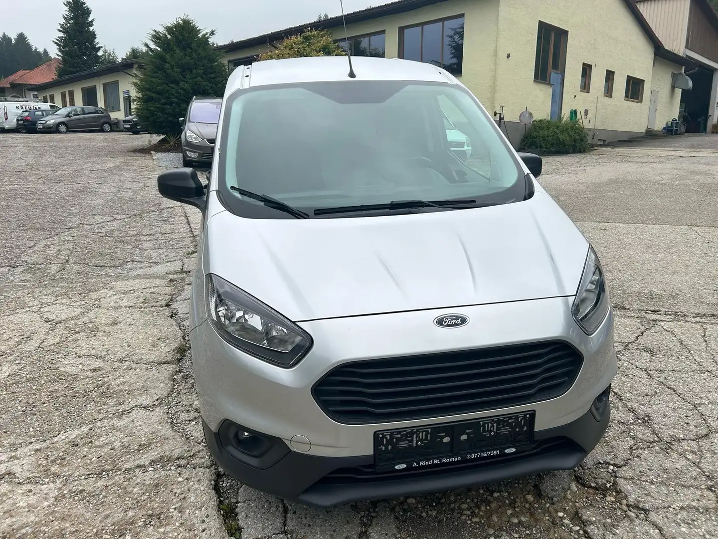 Ford Transit Courier Trend - Navi, Sitzheizung & Klima Zilver - 1