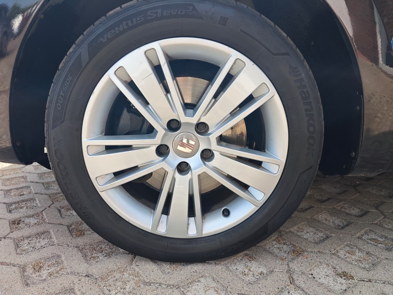 SEAT Alhambra Style TÜV INSP GARANTIE 7 SITZE — photo 13
