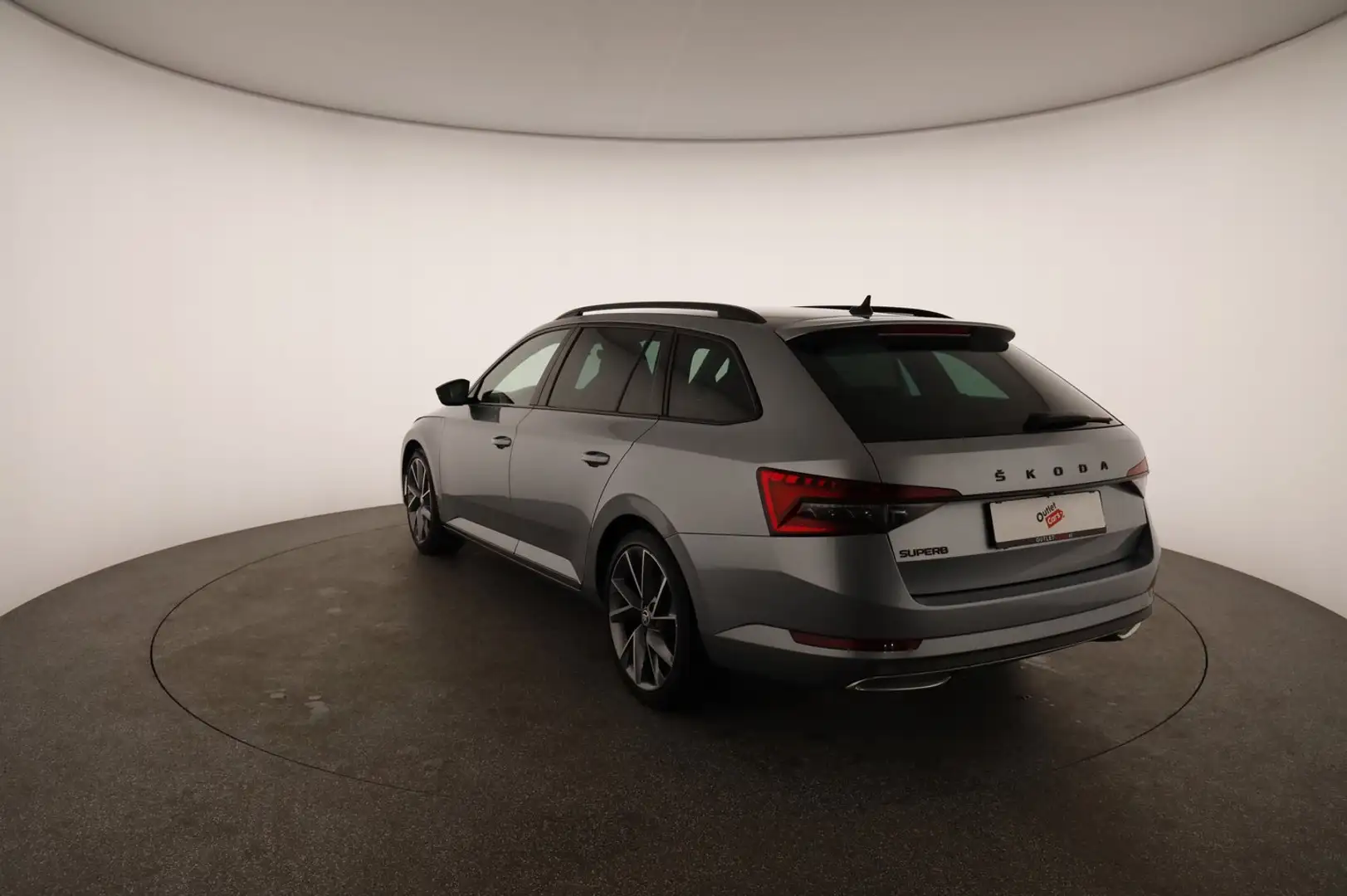 Skoda Superb SPORTLINE TDI DSG Grijs - 2