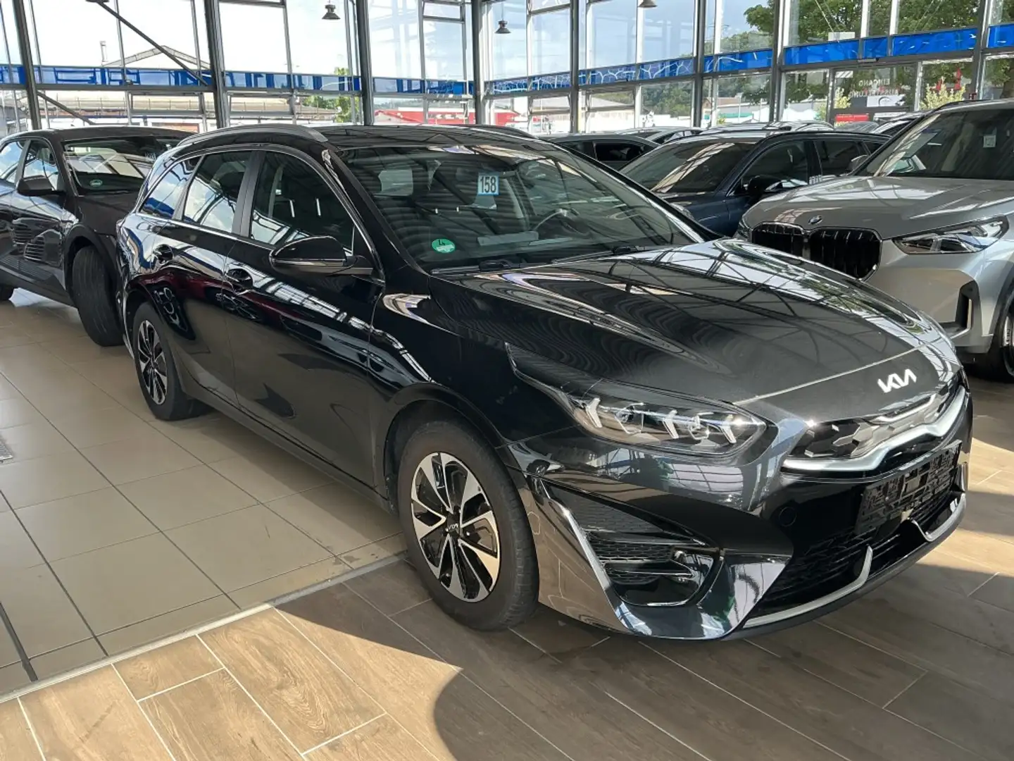 Kia Ceed / cee'd Spirit*Bi-LED*R.Cam*CarPlay*ACC Schwarz - 2
