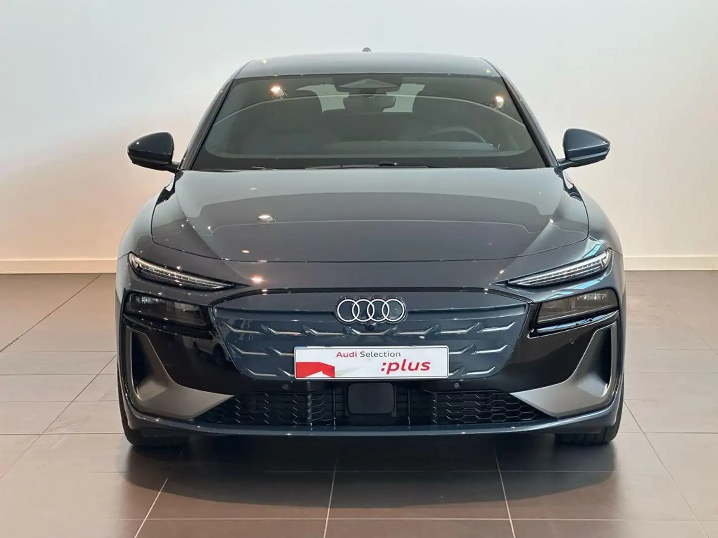Audi A6 Avant e-tron performance S-Line 270kW Blau - 2