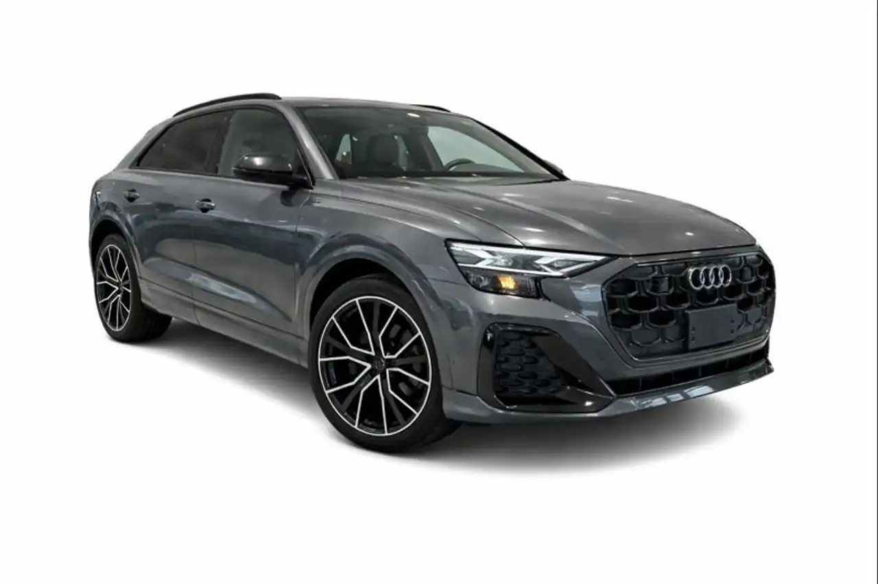 Audi Q8 снимка Audi Q8