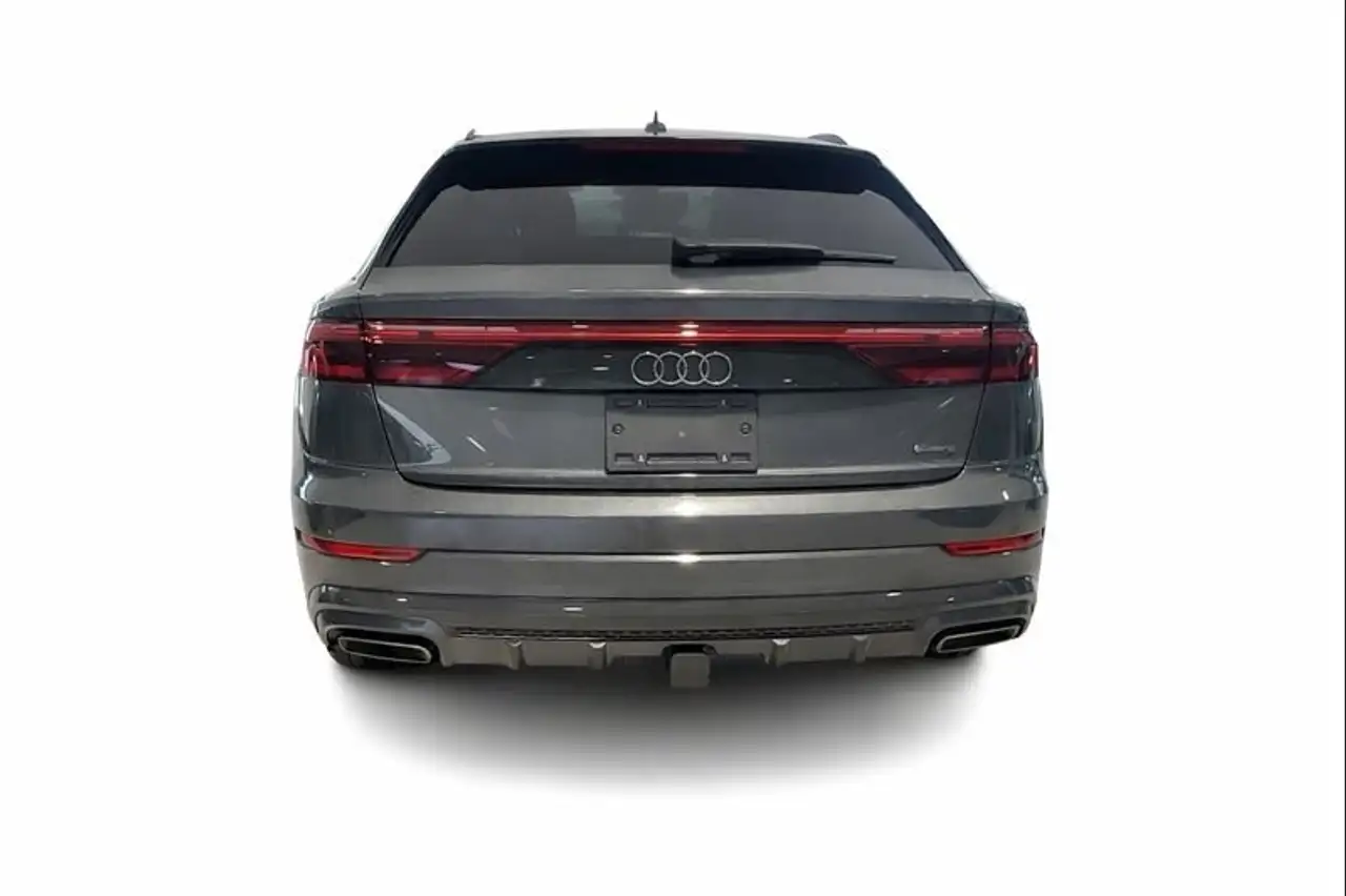Audi Q8 снимка Audi Q8
