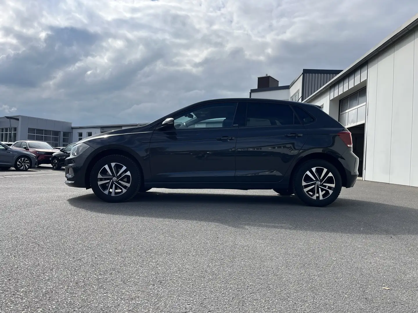 Volkswagen Polo 1.6 TDI DSG Comfortline UNITED 119€ m. 20% Anzah Grau - 2