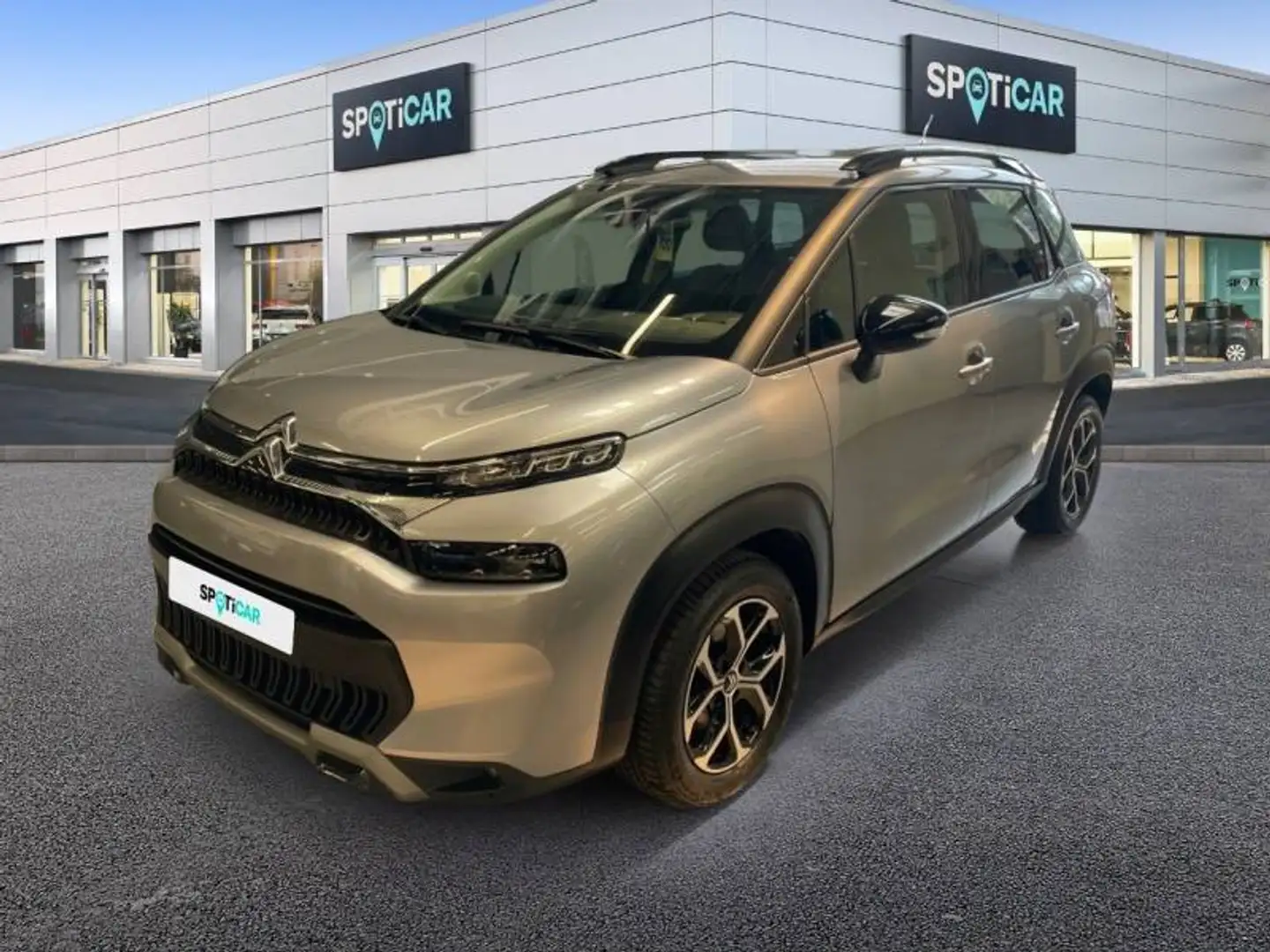 Citroen C3 Aircross 1 1.2 PureTech 110 S&S MAN6 Shine Grijs - 1