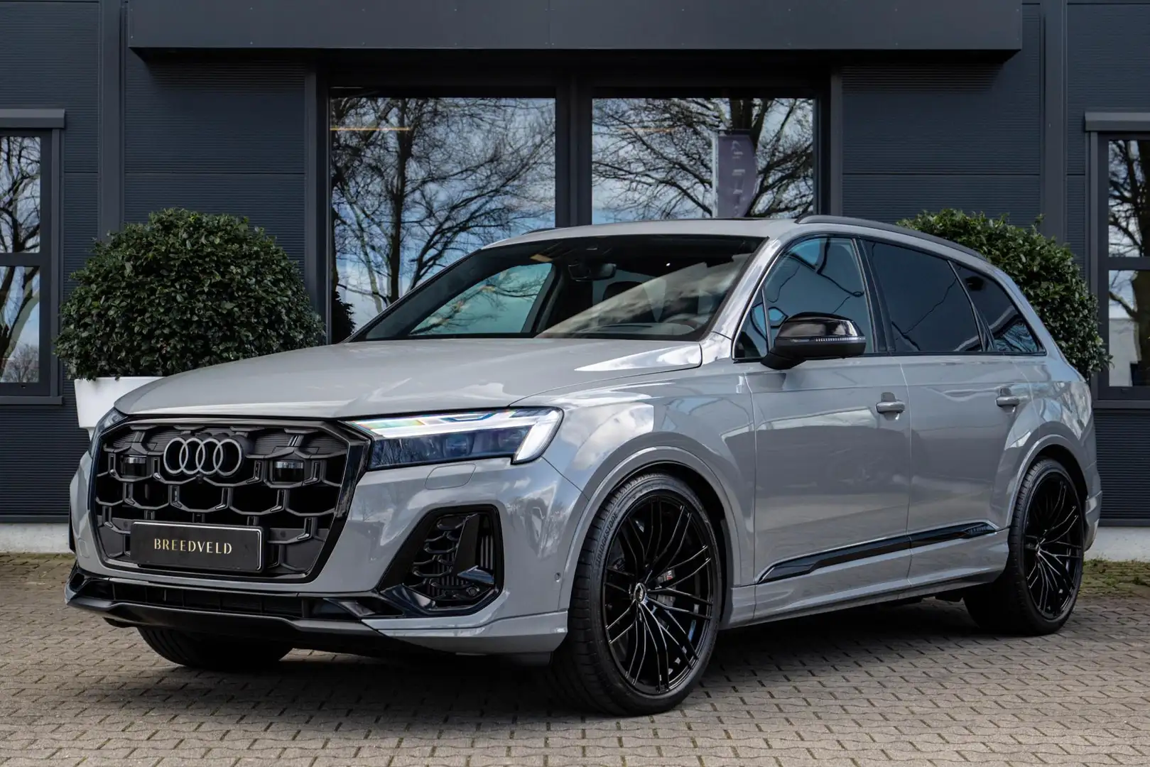 Audi SQ7 4.0 TFSI 507pk 7p Nardo Grey ABT, Keramisch, B&O A Gris - 1