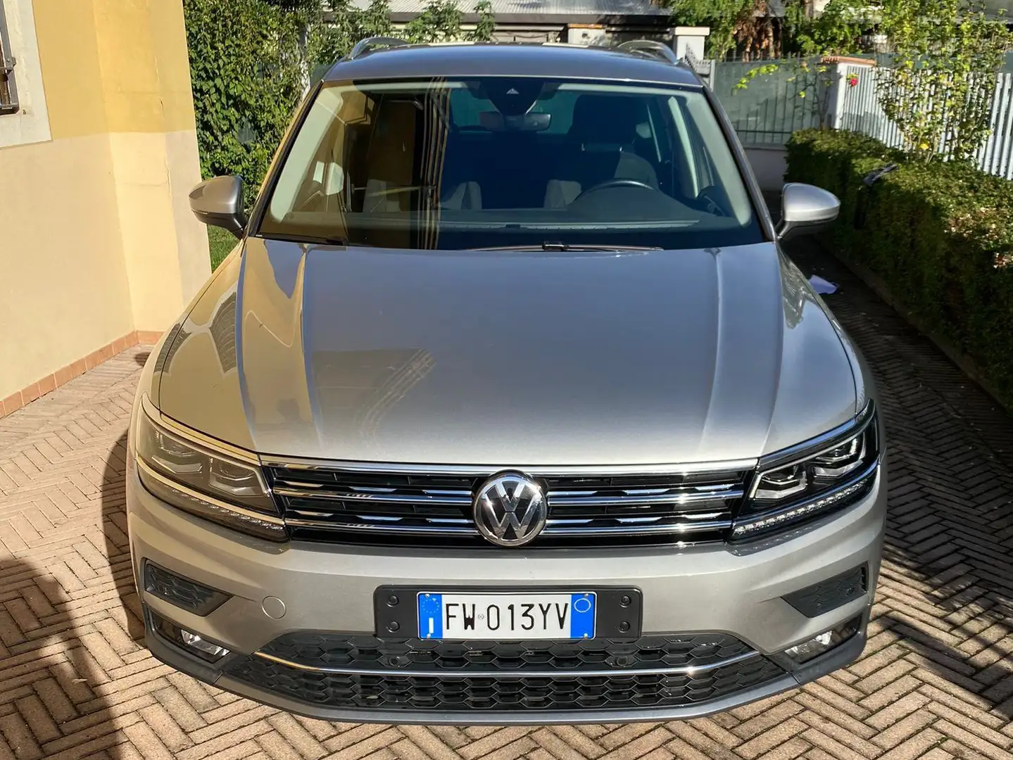 Volkswagen Tiguan Tiguan 2.0 tdi Advanced 150cv dsg Grigio - 1