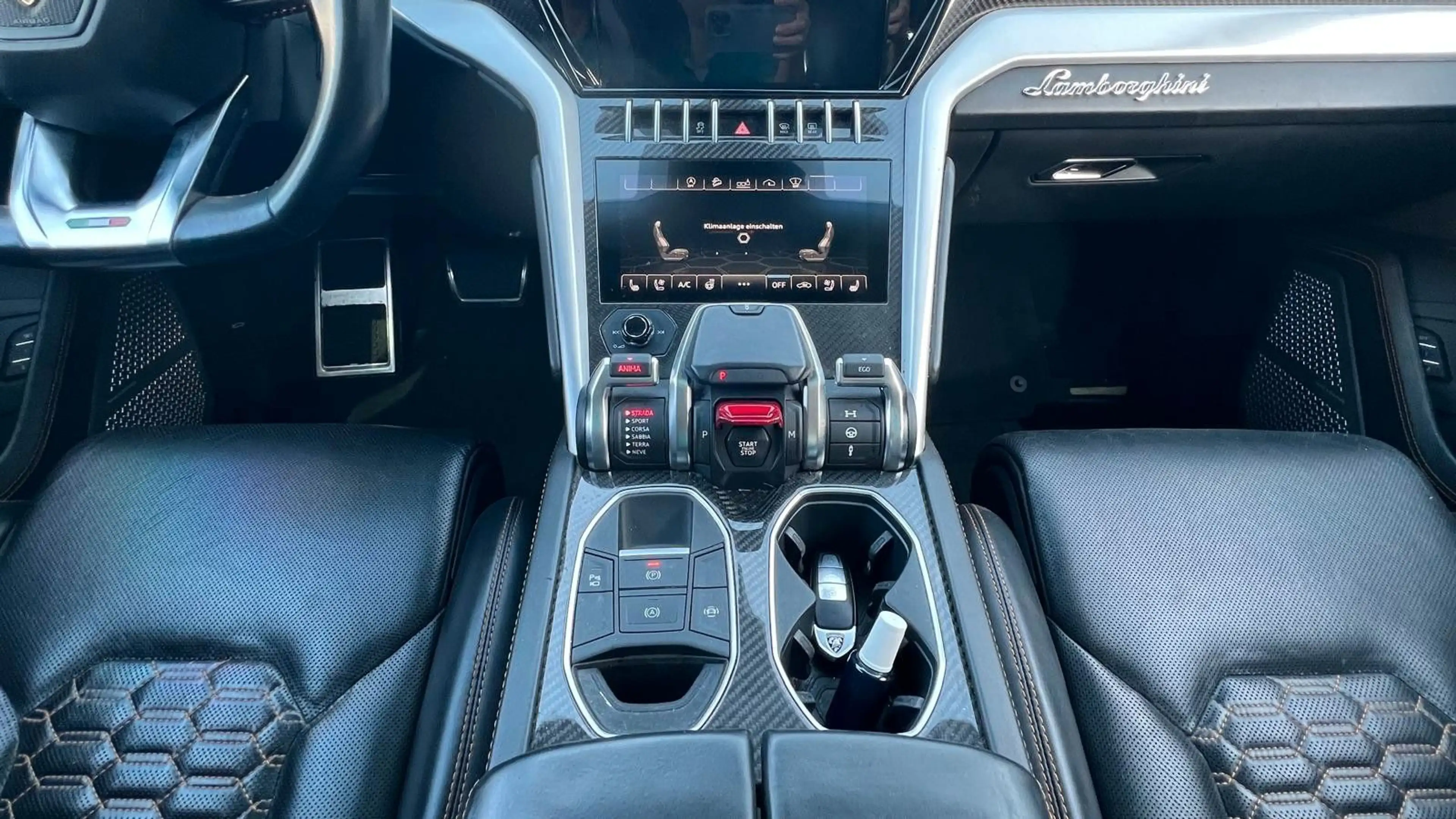 Lamborghini Urus LP650 *PANO*Carbon*HeUp*22**Mietkauf* — photo 12
