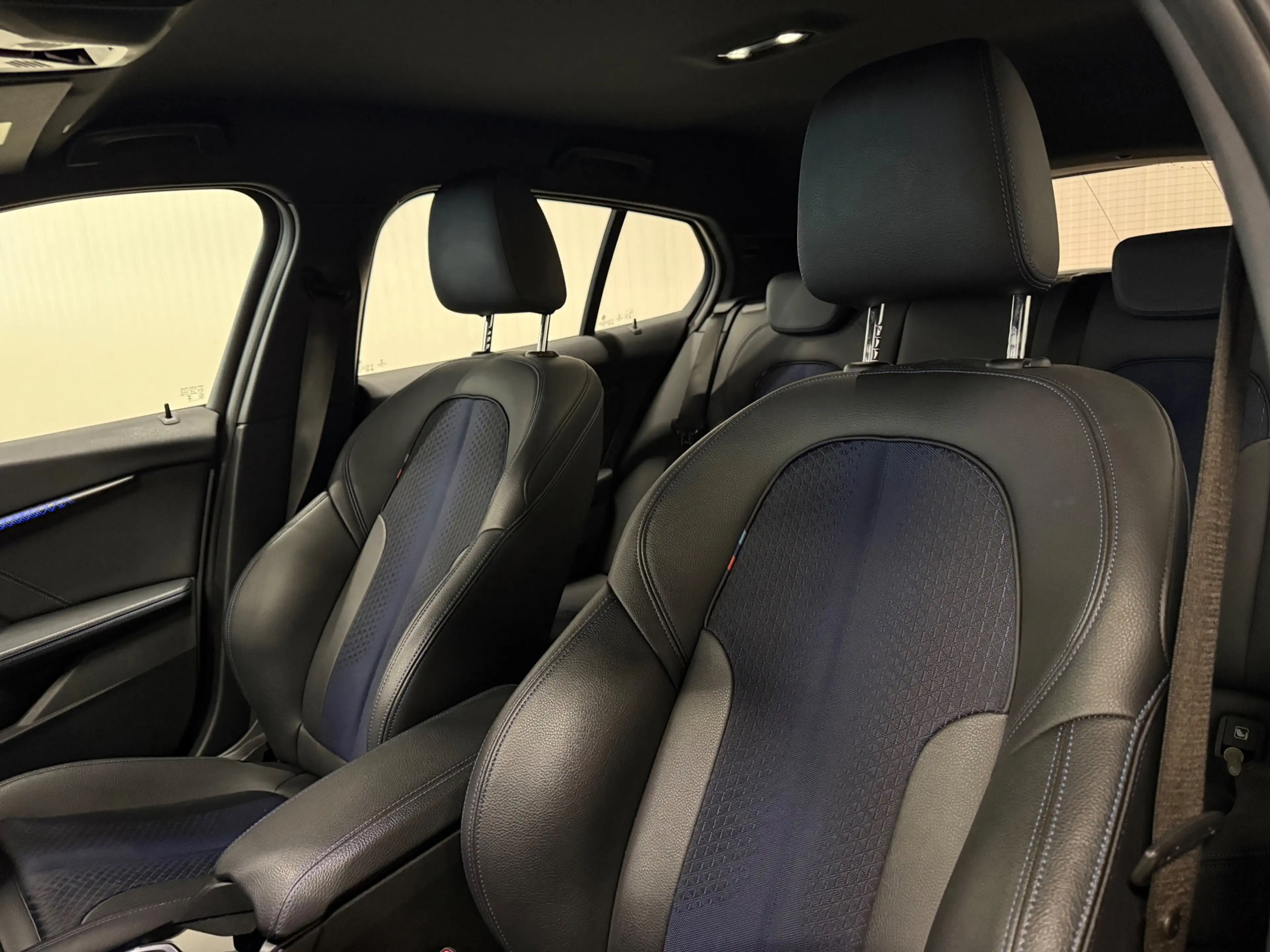 BMW 118 1-serie 118i Executive Edition | NAP | M-SPORT | S — photo 4