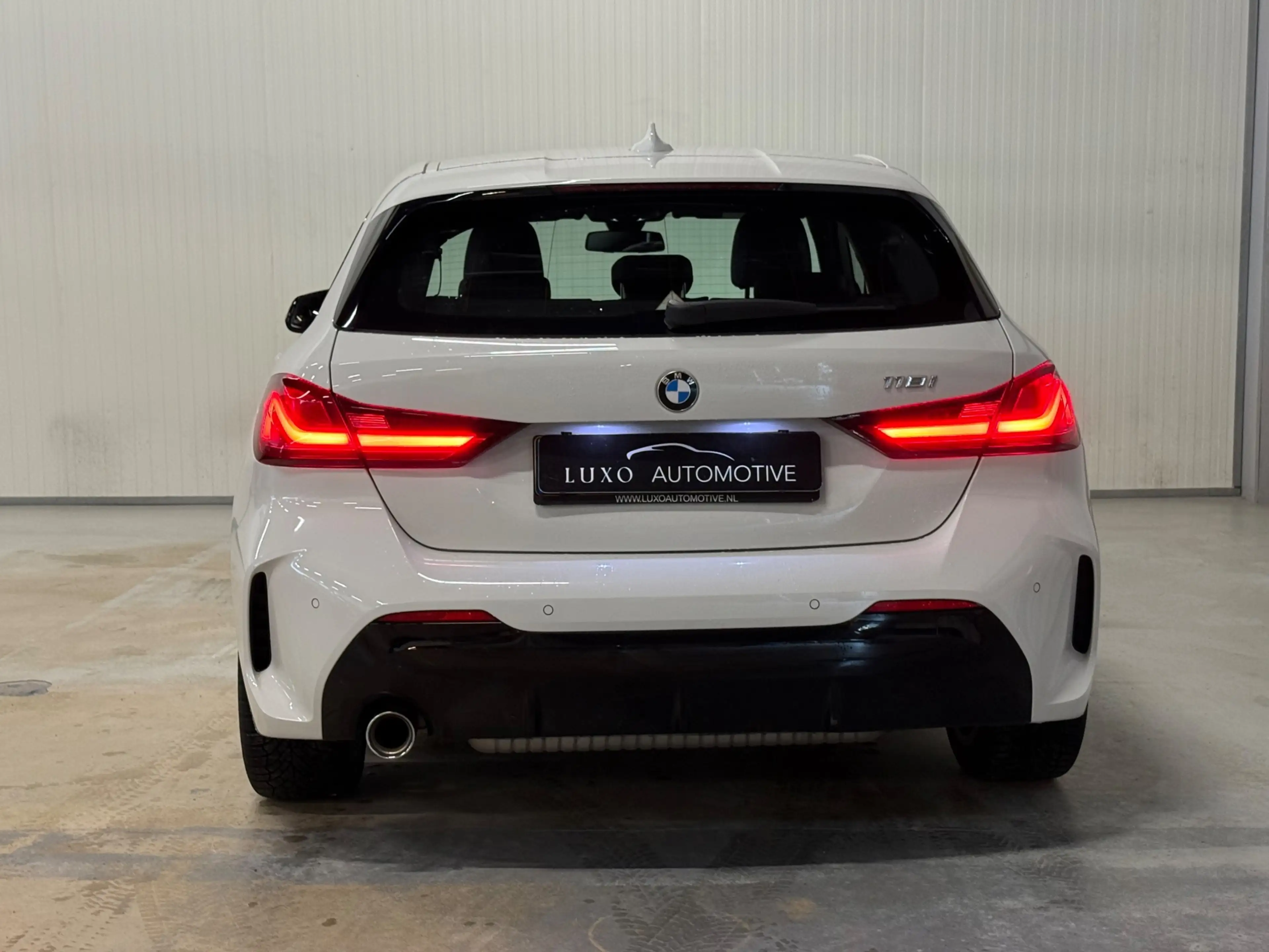 BMW 118 1-serie 118i Executive Edition | NAP | M-SPORT | S — photo 14
