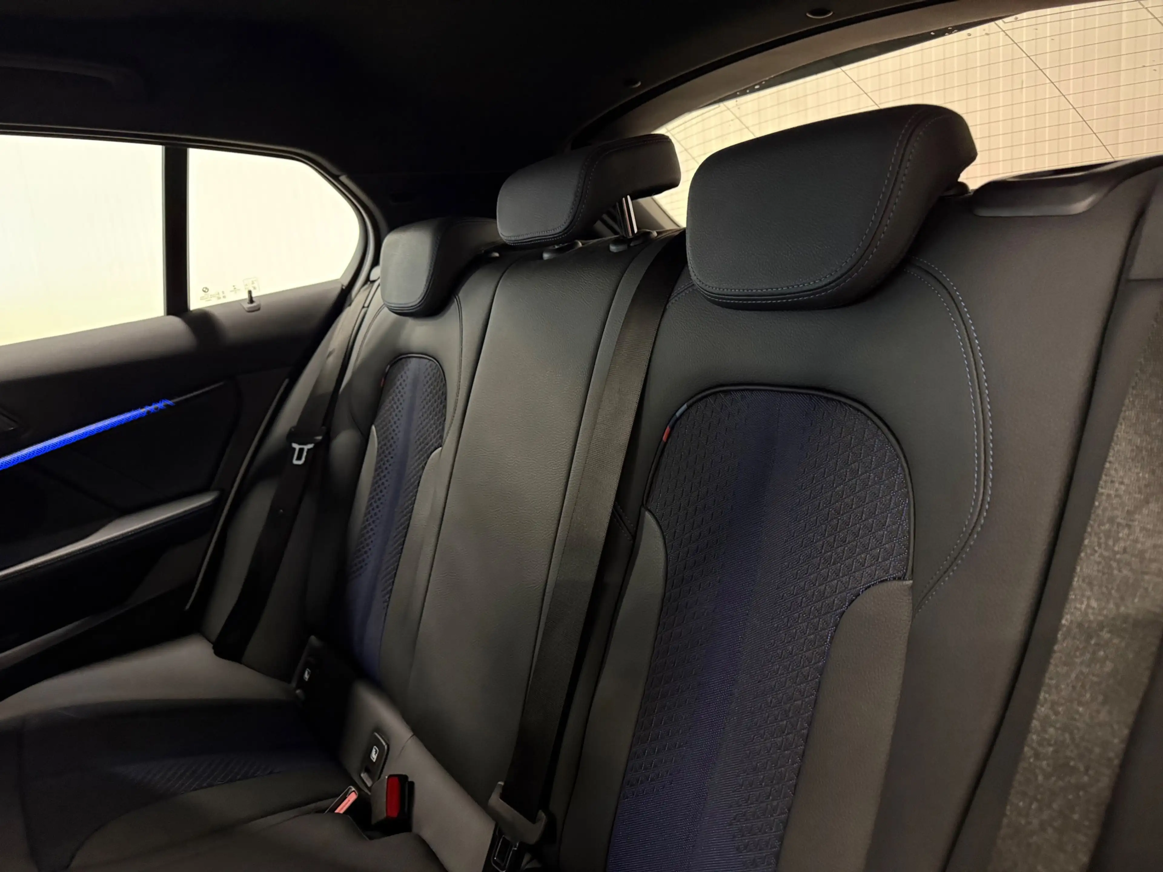 BMW 118 1-serie 118i Executive Edition | NAP | M-SPORT | S — photo 5