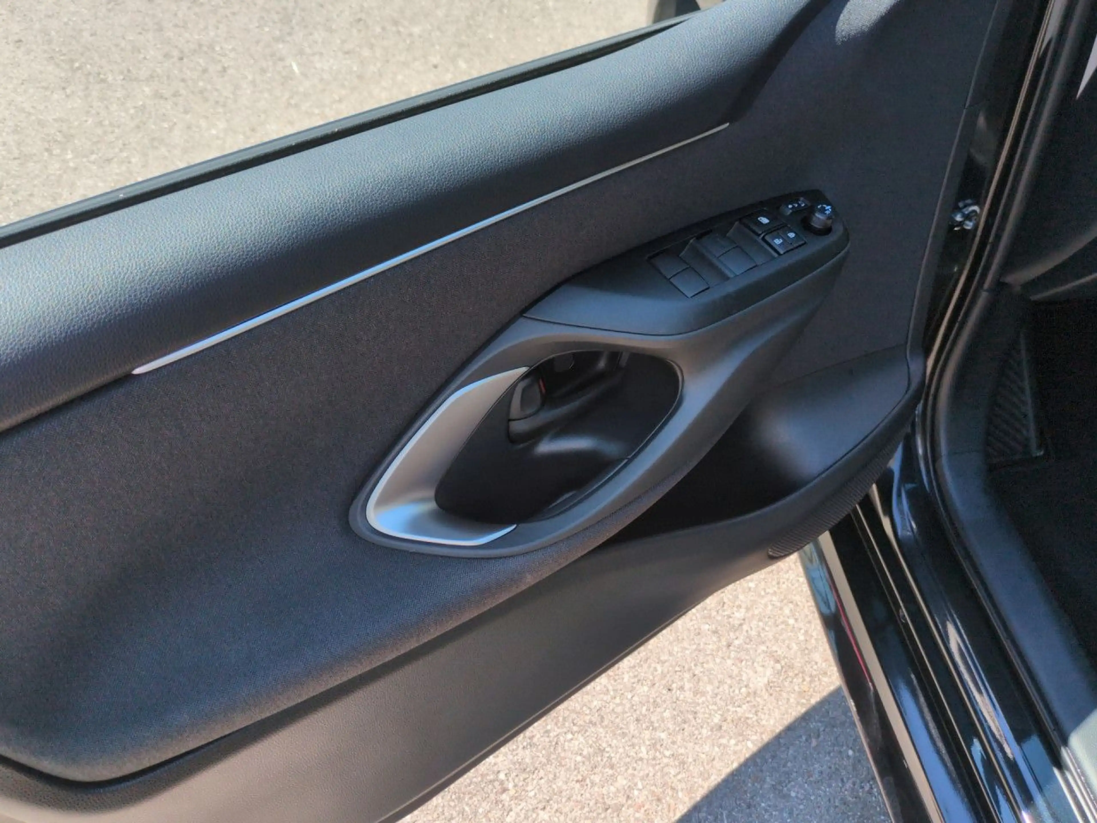 Mazda 2 Hybrid 1.5 VVT-i Homura Automatik Bluetooth LED — photo 6