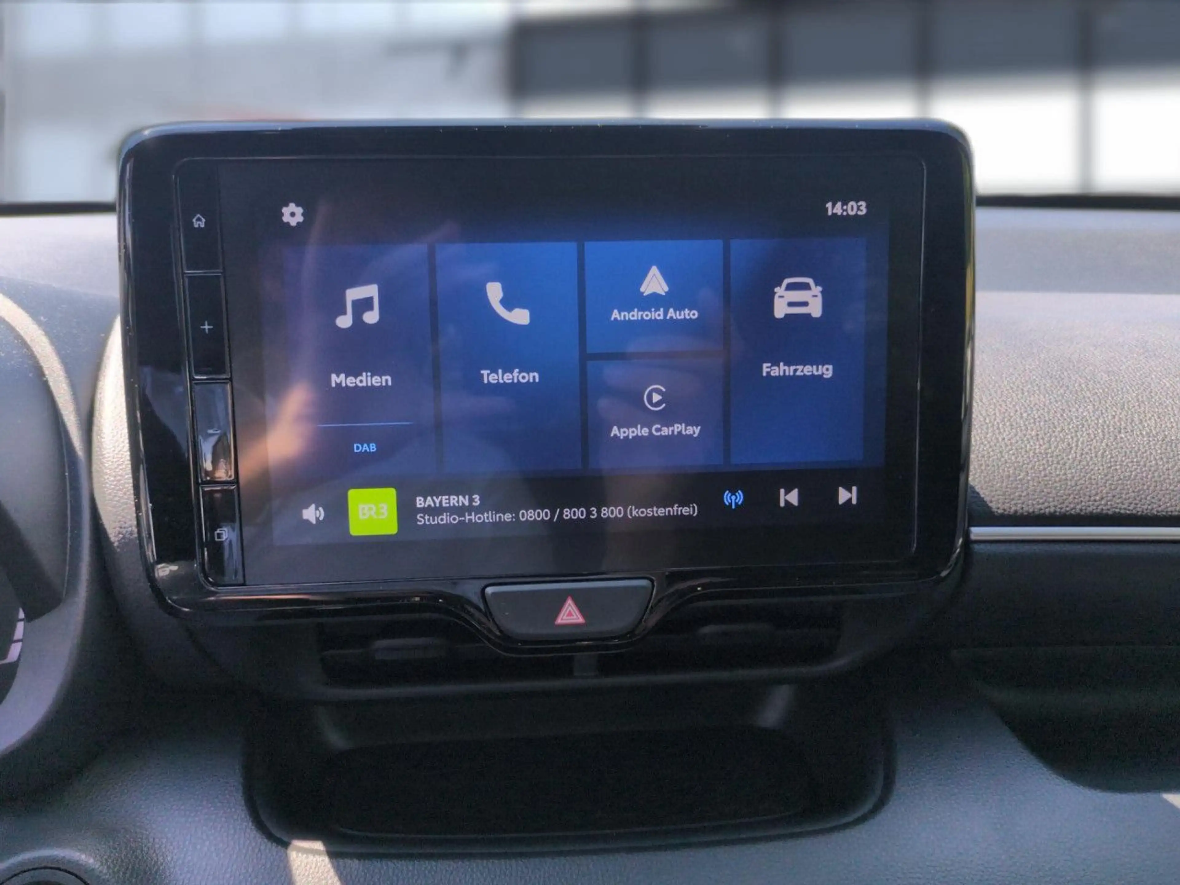 Mazda 2 Hybrid 1.5 VVT-i Homura Automatik Bluetooth LED — photo 14